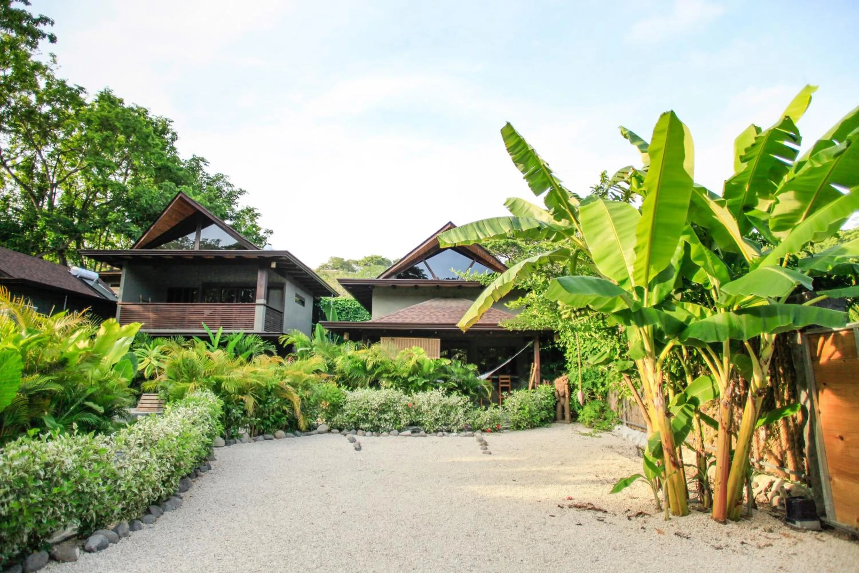 Parking in Lua Villas