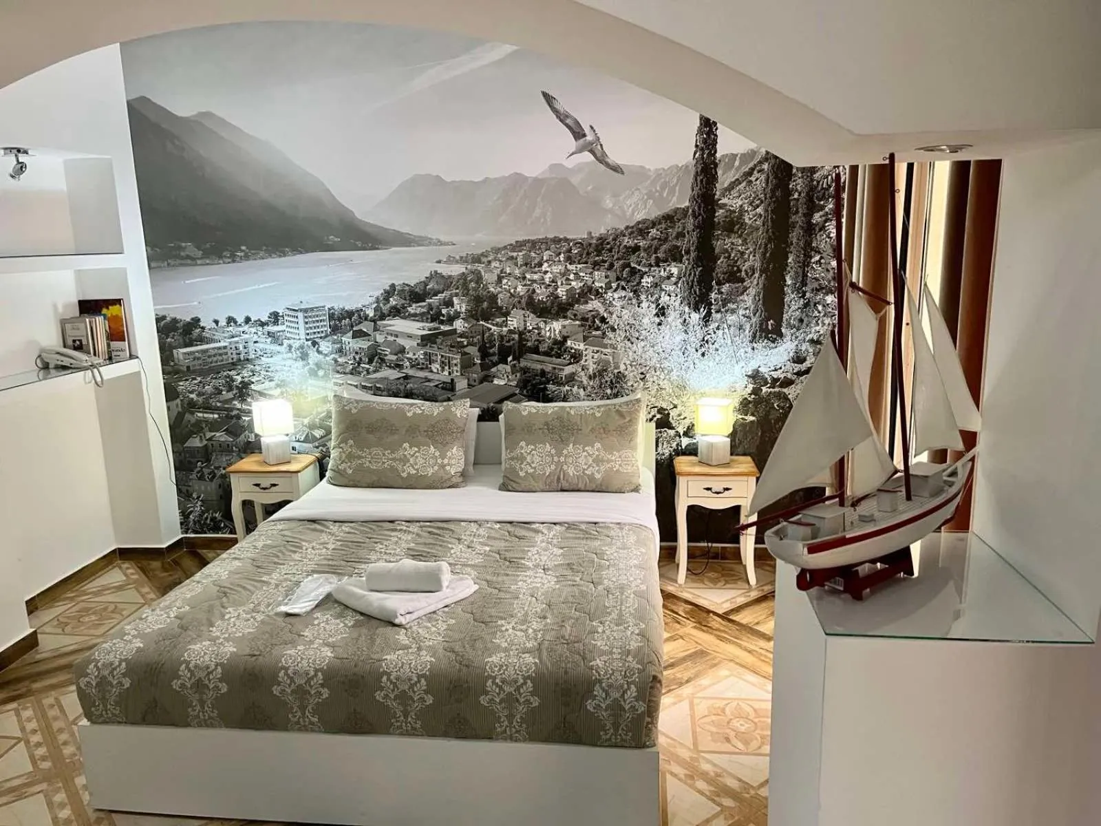 Bed in Apartments & rooms - TIANIS - Self check-in