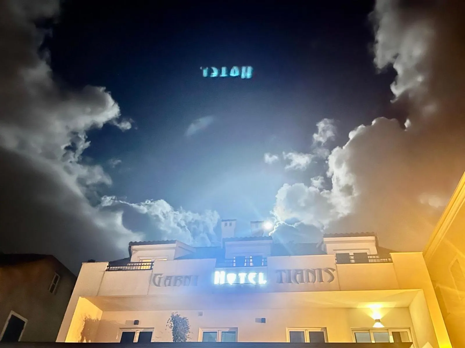 Night in Apartments & rooms - TIANIS - Self check-in