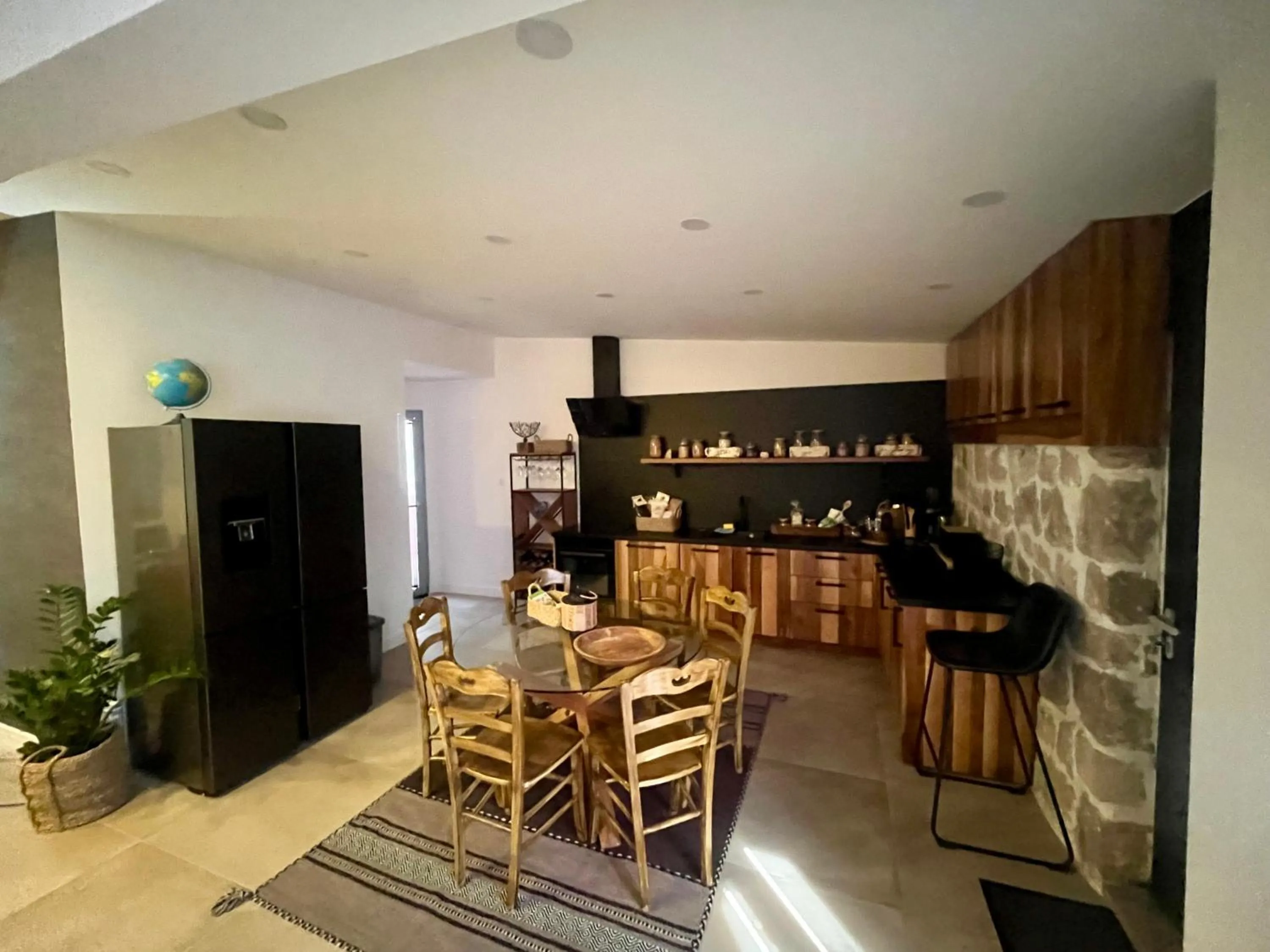 Kitchen or kitchenette in Apartments & rooms - TIANIS - Self check-in