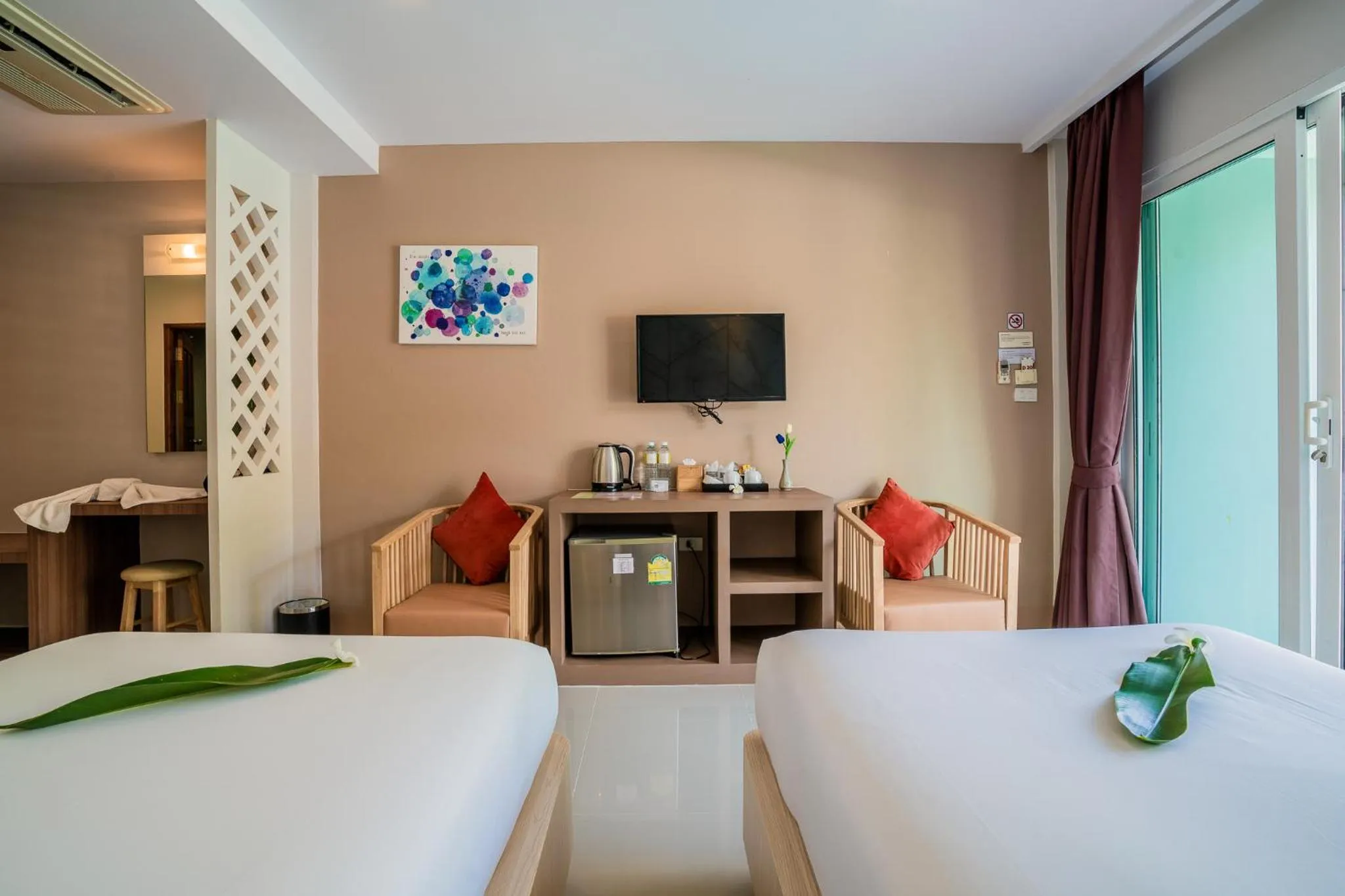 Bed in Phi Phi Anita Resort