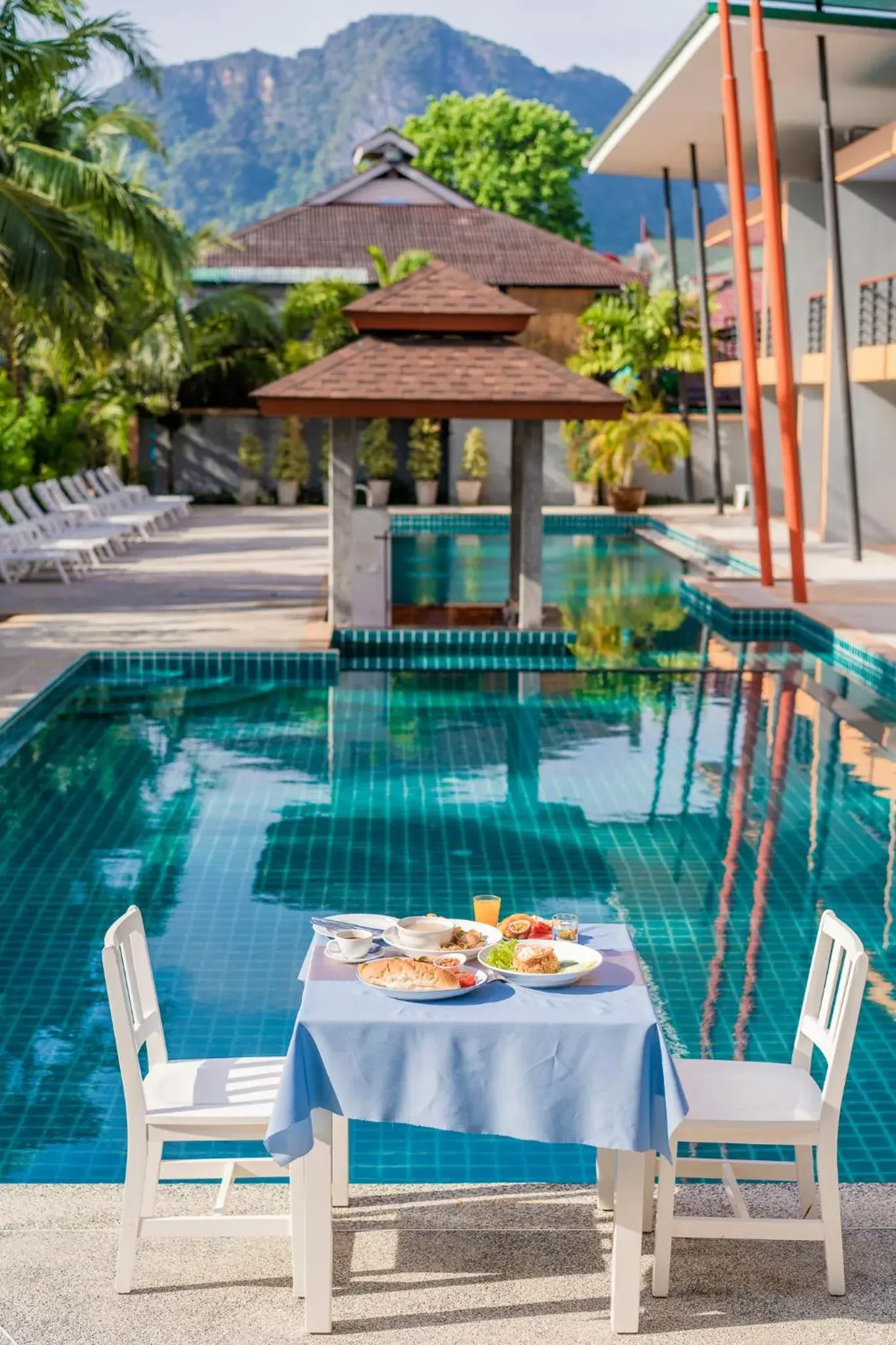 Restaurant/places to eat in Phi Phi Anita Resort Restaurant/places to eat in Phi Phi Anita Resort