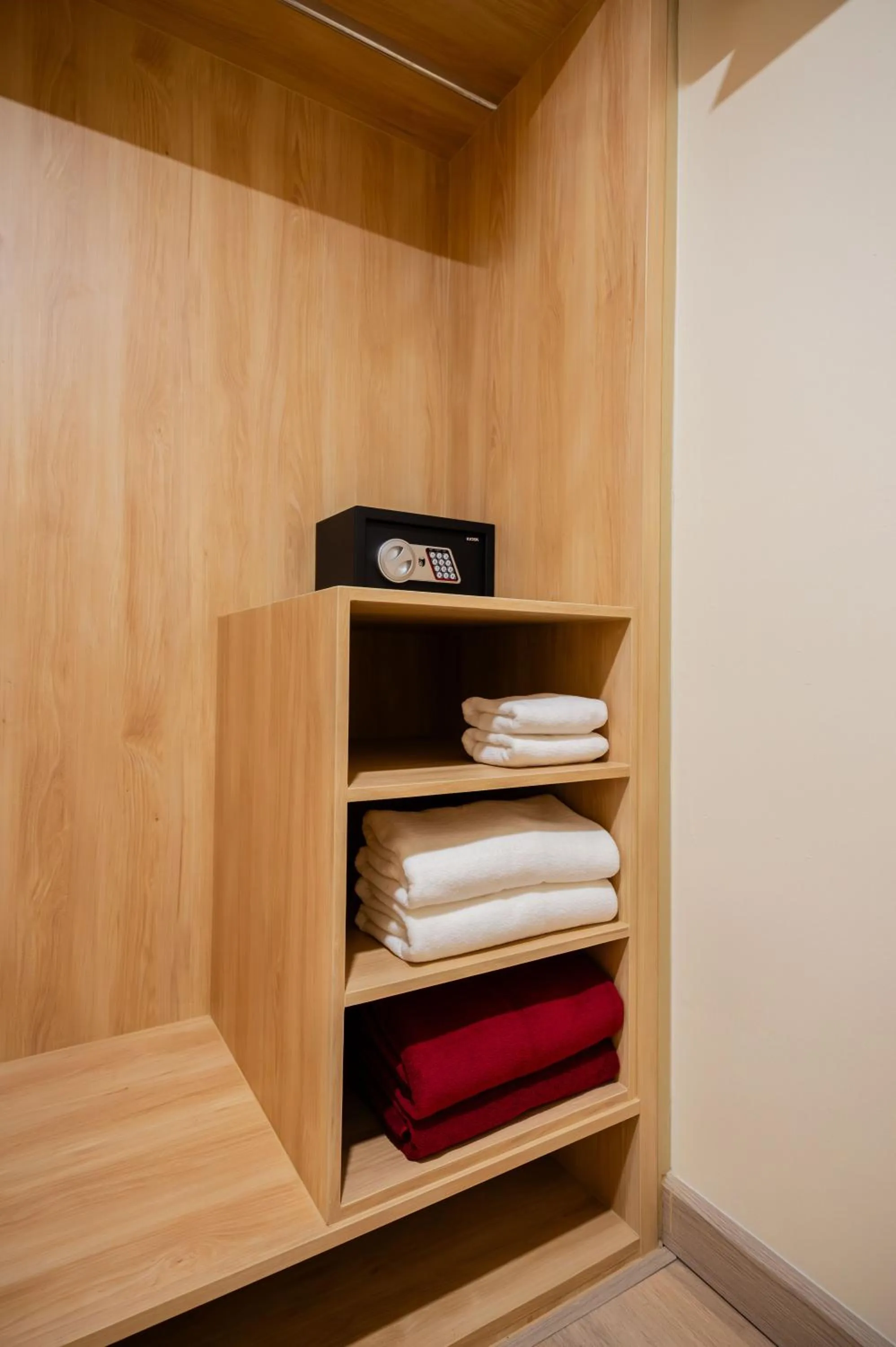 Phi Phi Anita Resort