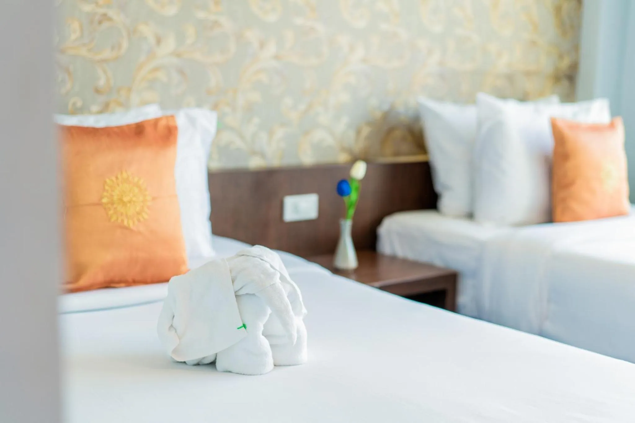 Bed in Phi Phi Anita Resort