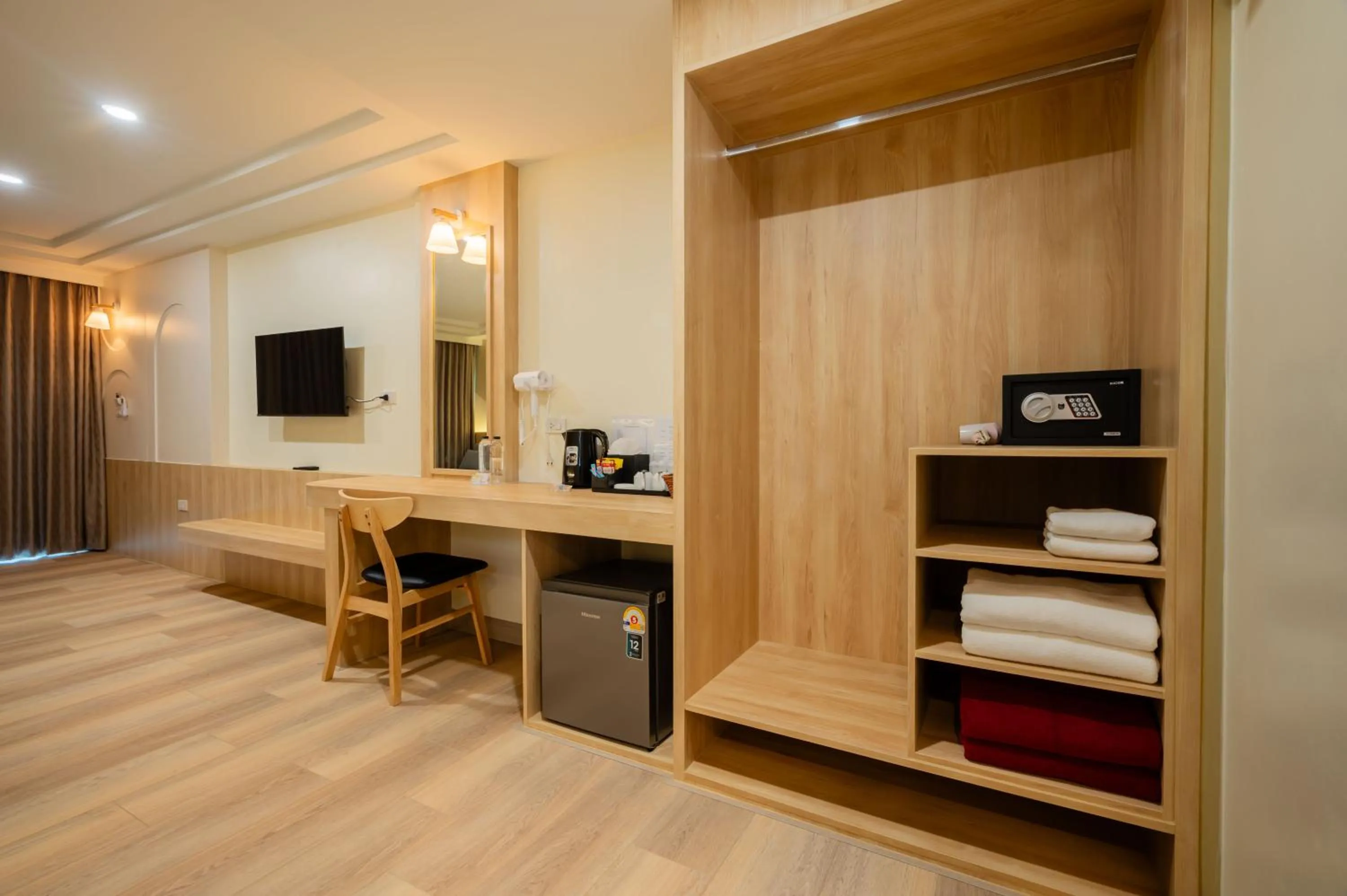 Phi Phi Anita Resort