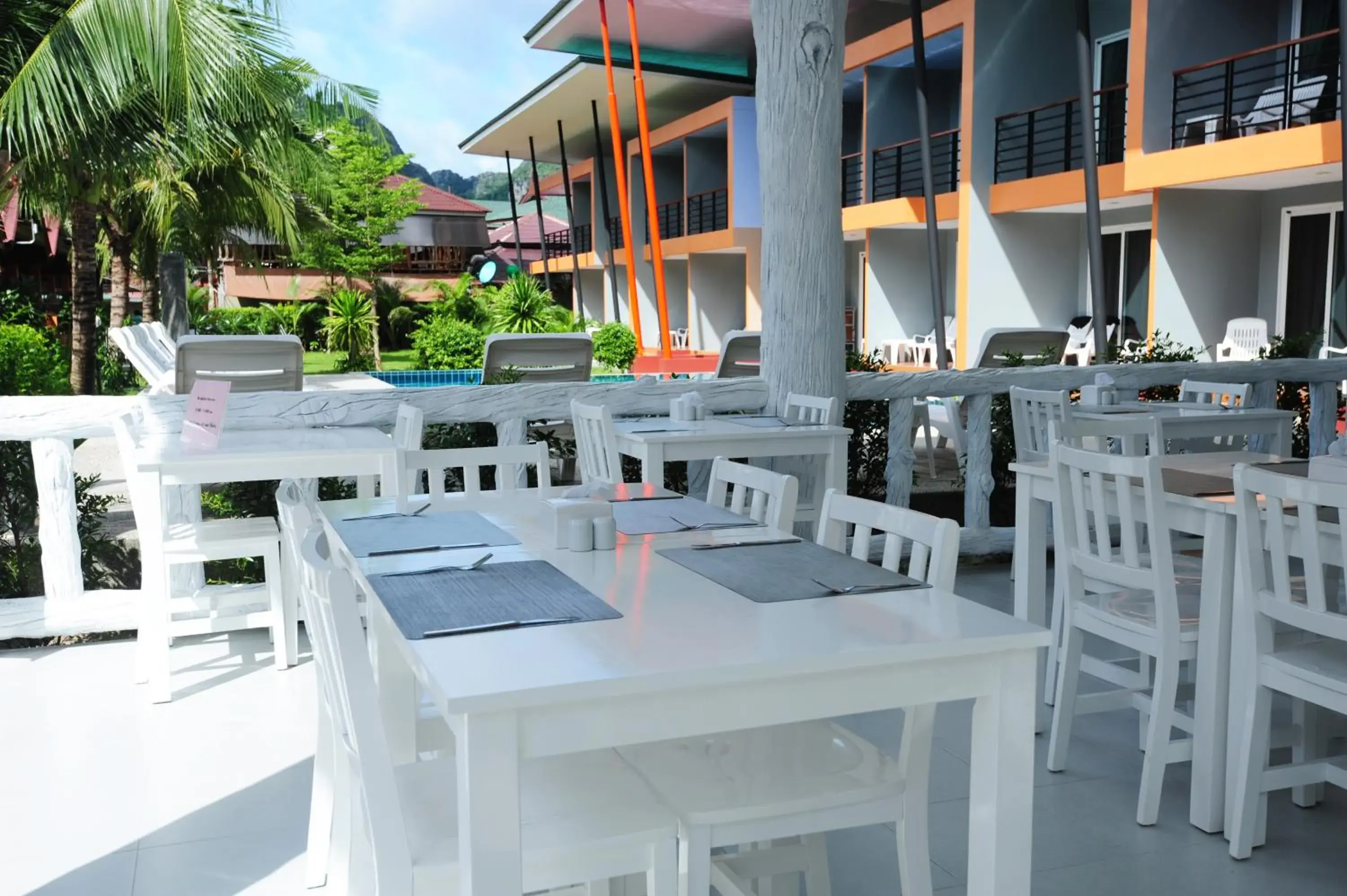 Restaurant/places to eat in Phi Phi Anita Resort Restaurant/places to eat in Phi Phi Anita Resort