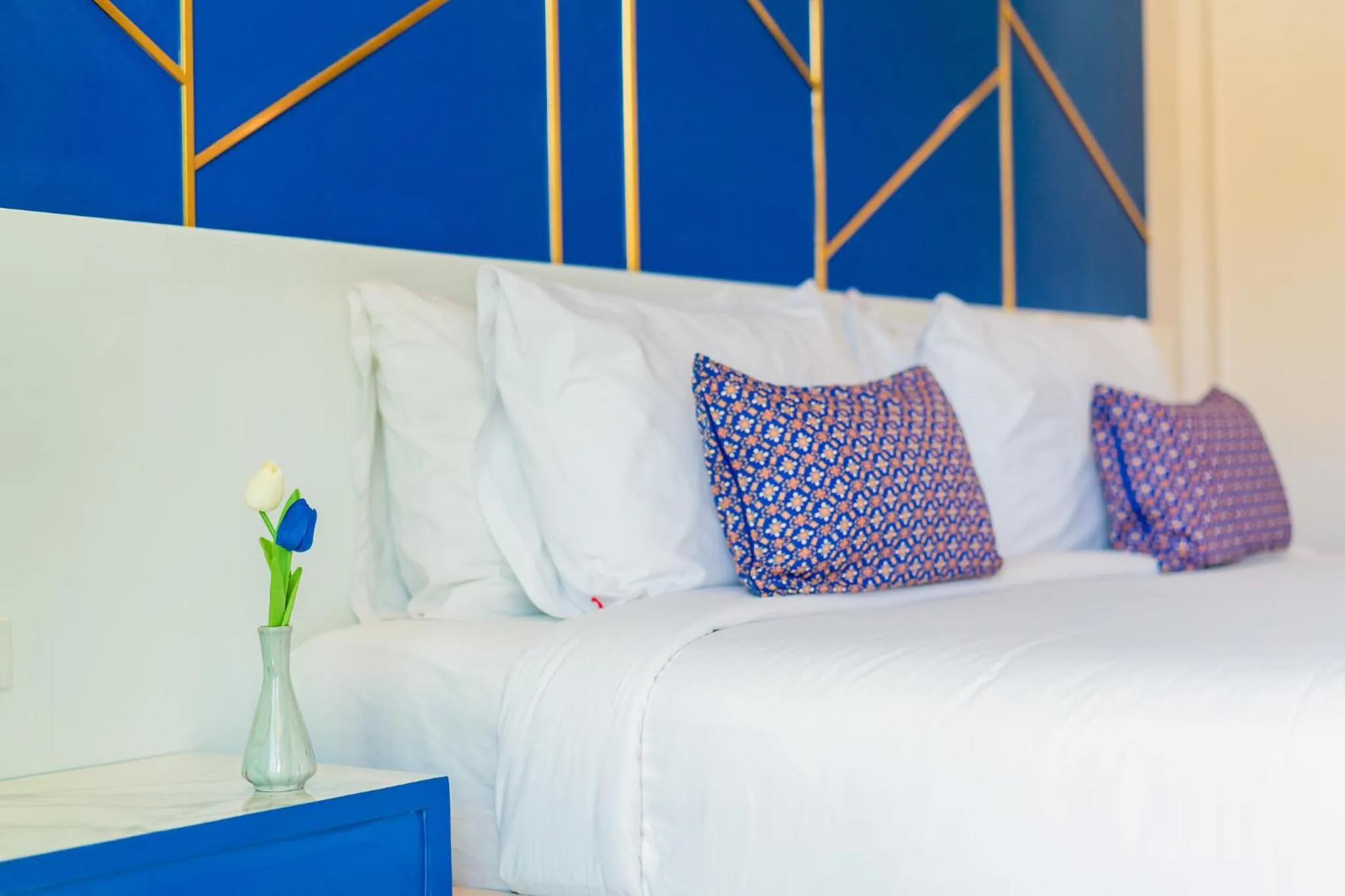 Bed in Phi Phi Anita Resort