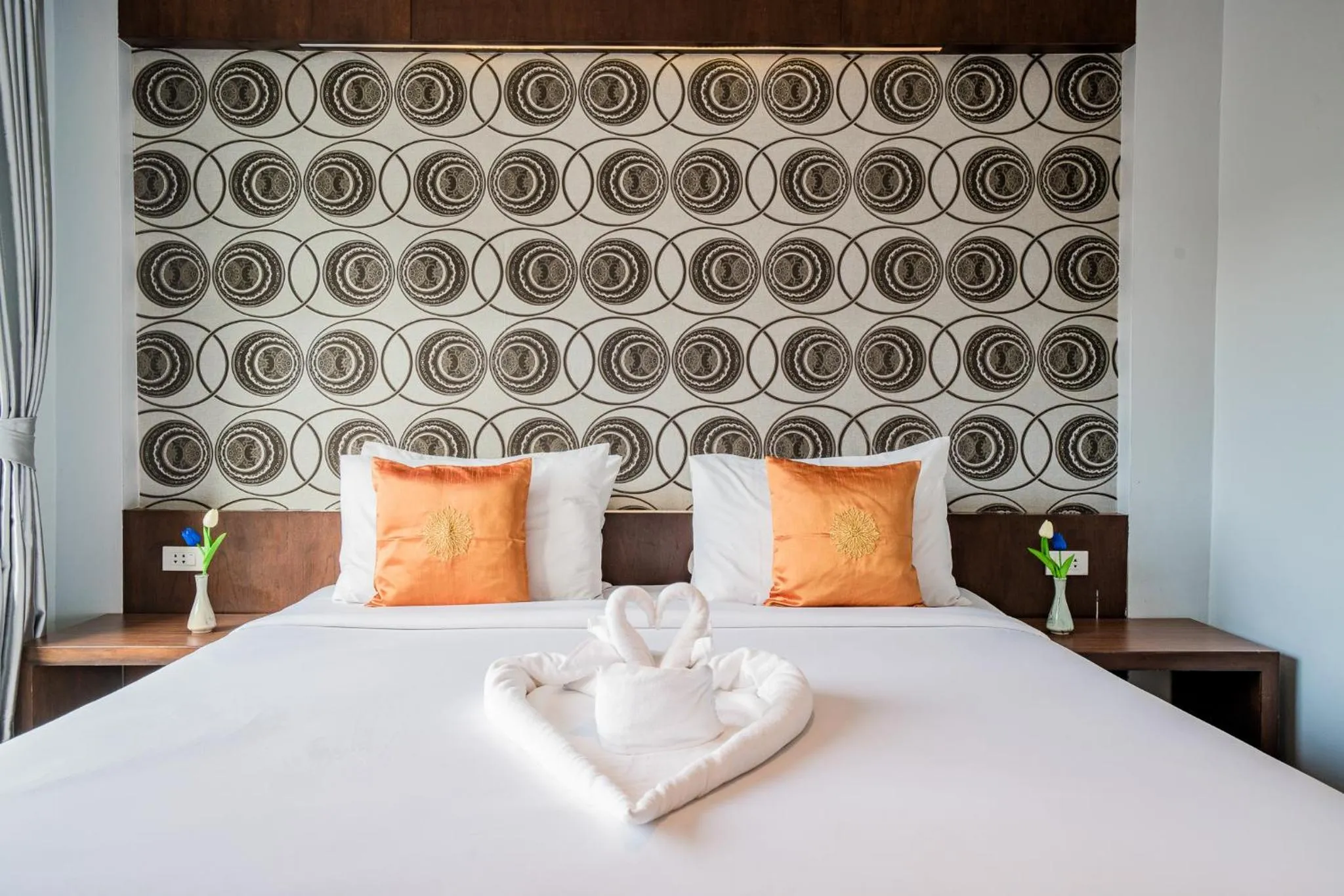 Bed in Phi Phi Anita Resort