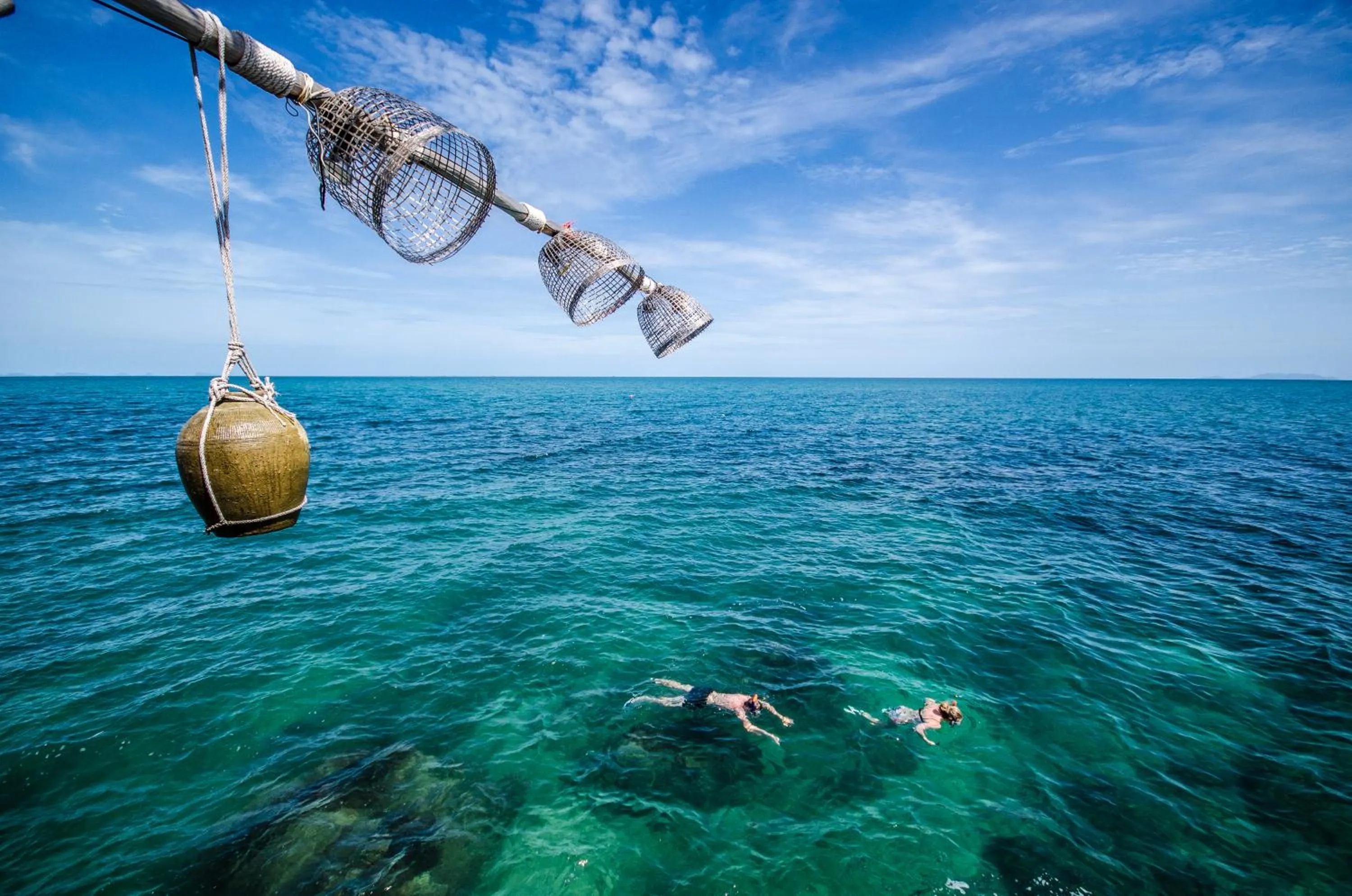 Restaurant/places to eat in Haadson Resort & Koh Raham