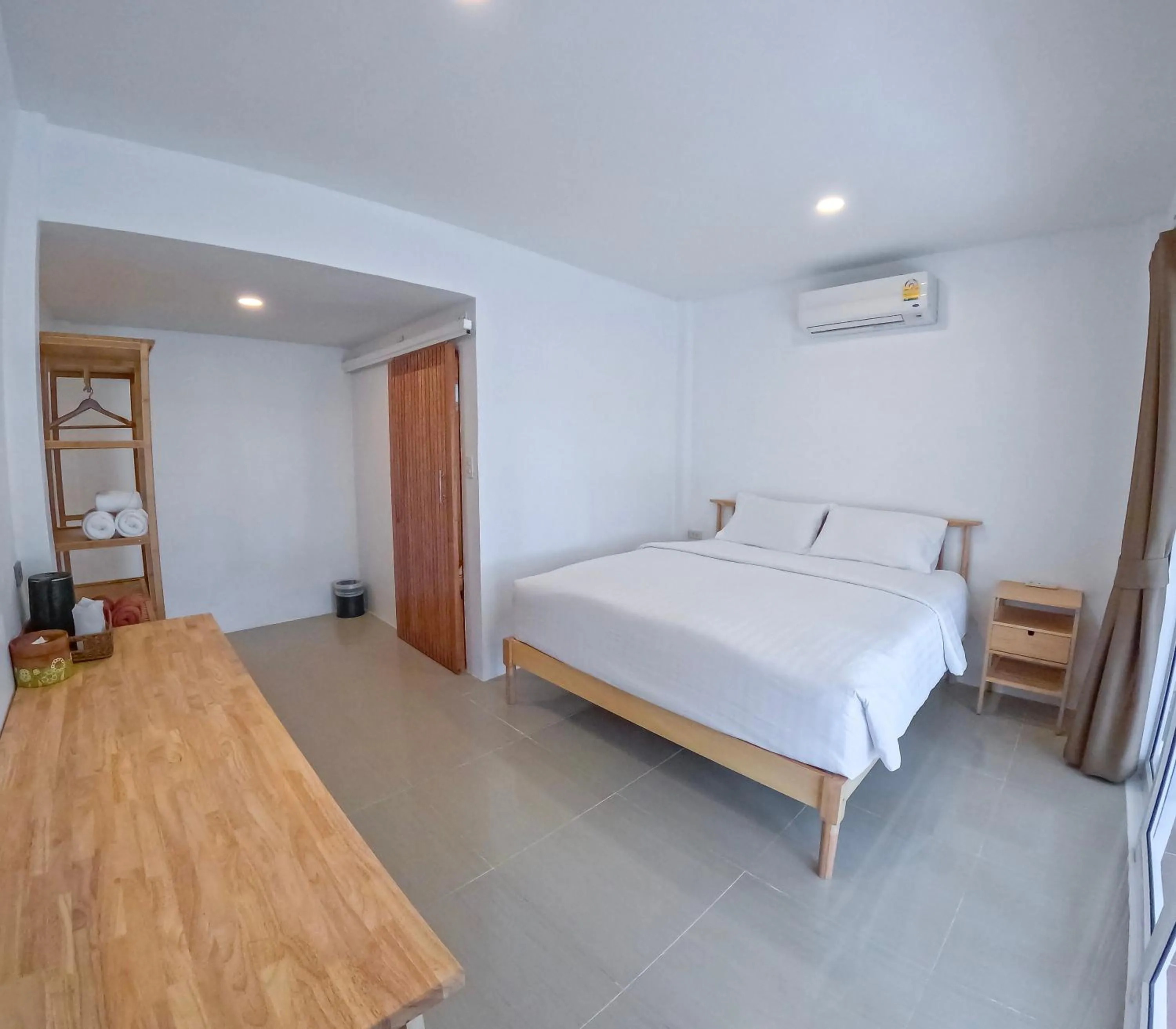 Bed in Haadson Resort & Koh Raham