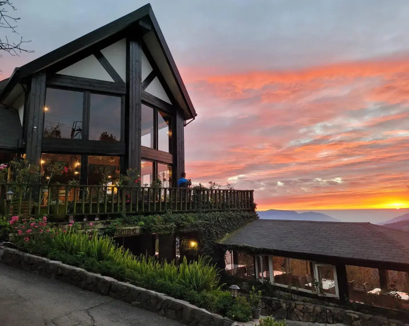 Property building in Top Cloud Villa Property building in Top Cloud Villa