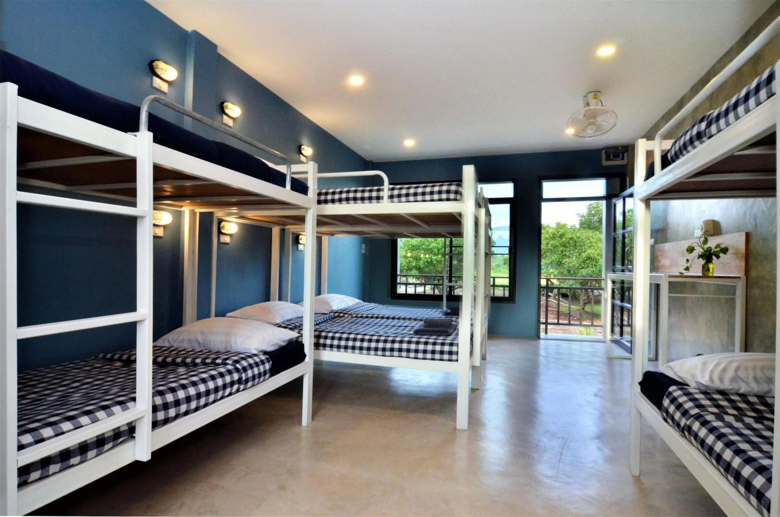 Photo of the whole room, Bed in Le Cocotier