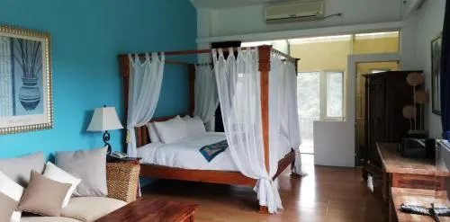 Juhu Farmstay