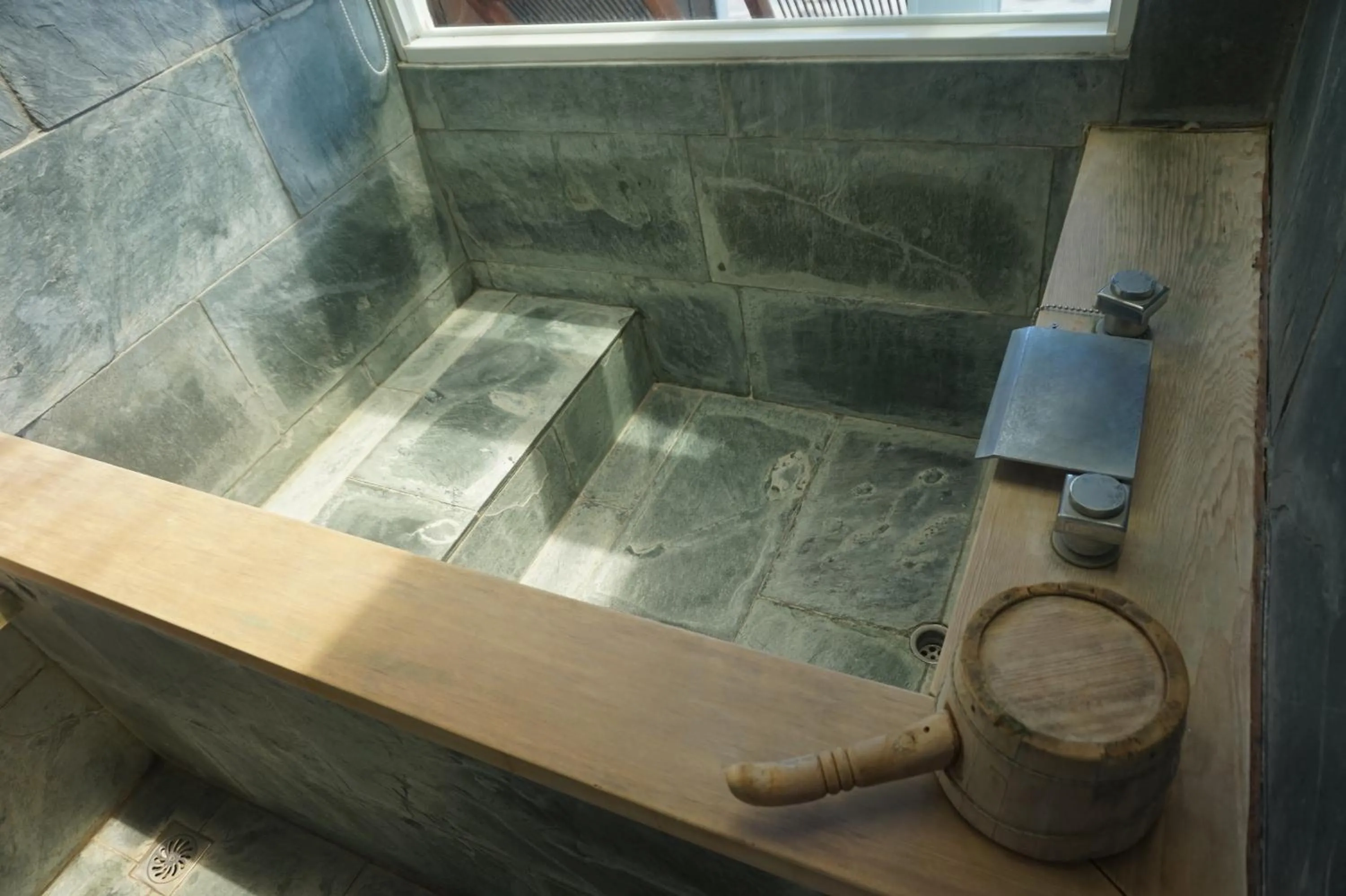 Bathroom in Juhu Farmstay