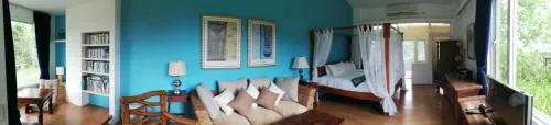 Juhu Farmstay
