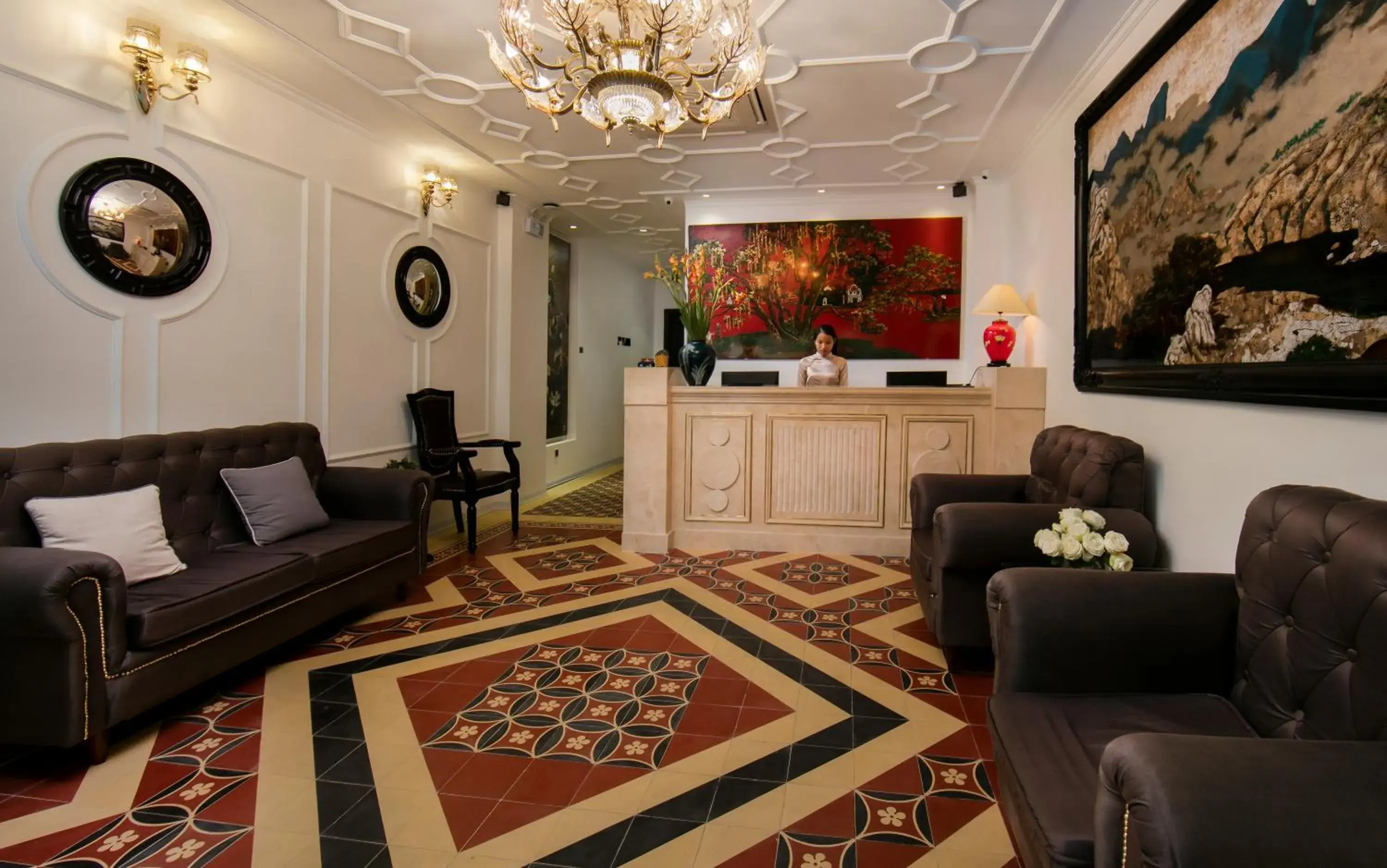 Lobby or reception in Hanoi Center Silk Premium Hotel & Spa & Travel Lobby or reception in Hanoi Center Silk Premium Hotel & Spa & Travel