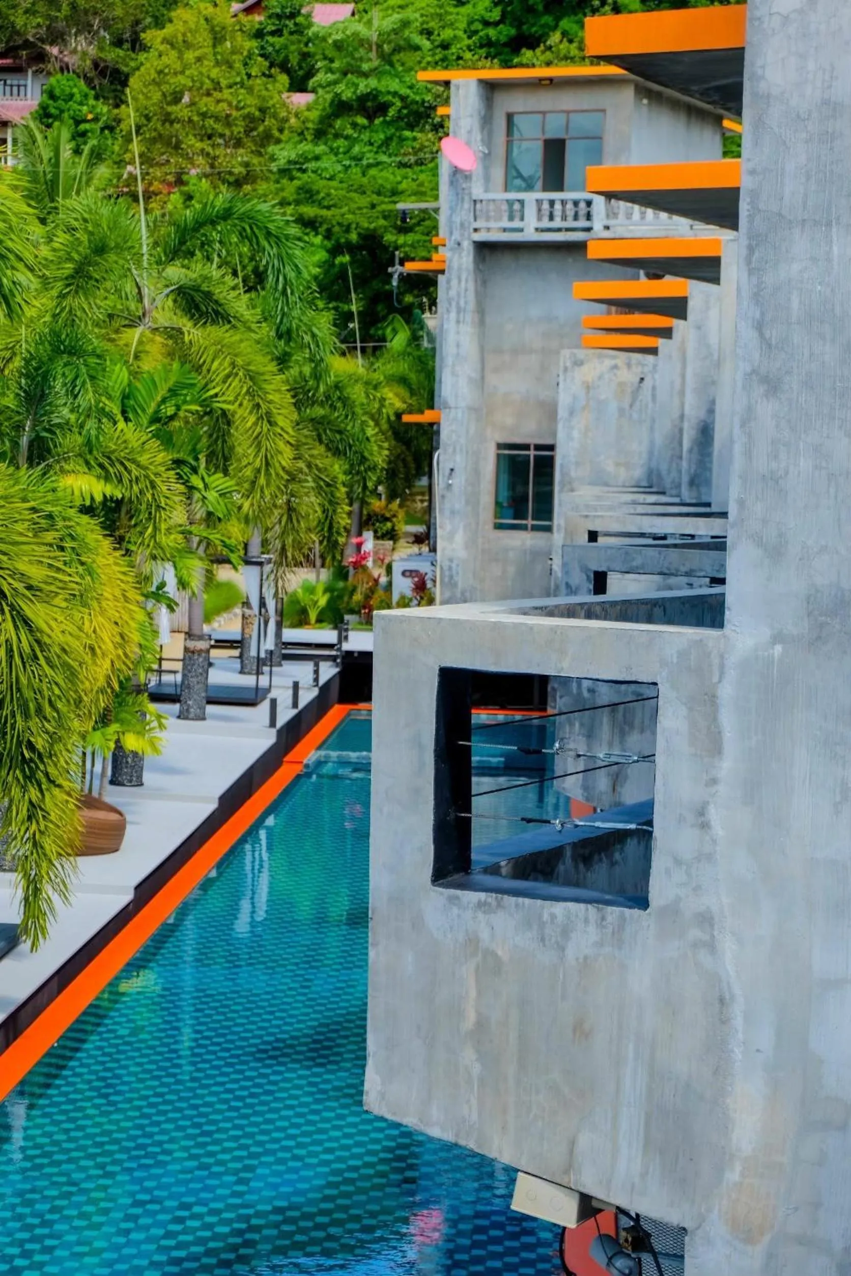 See Through Resort Haad Yao