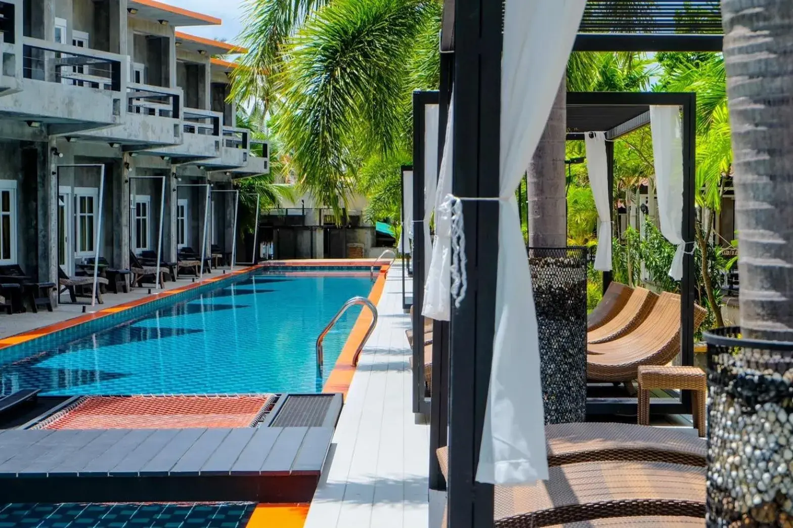 Pool view in See Through Resort Haad Yao Pool view in See Through Resort Haad Yao