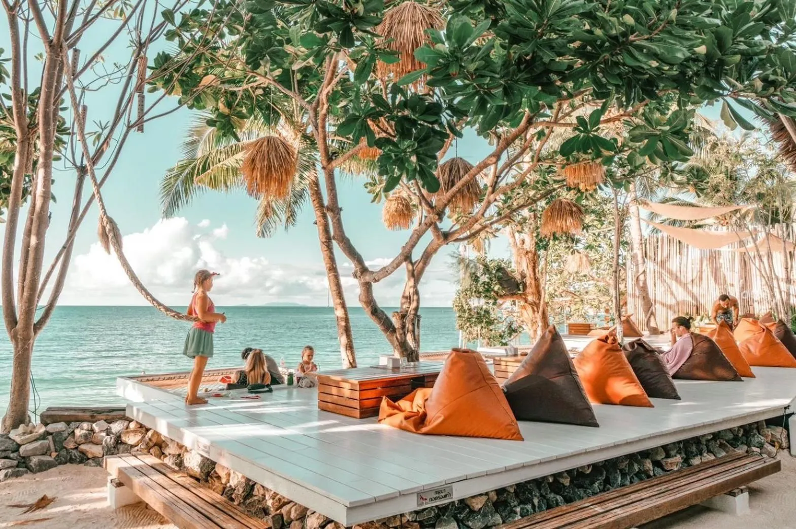 Restaurant/places to eat in See Through Resort Haad Yao