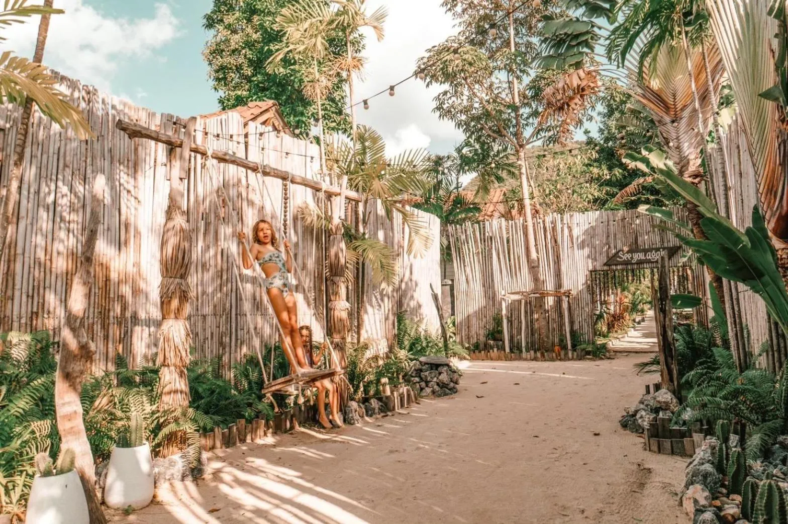 See Through Resort Haad Yao