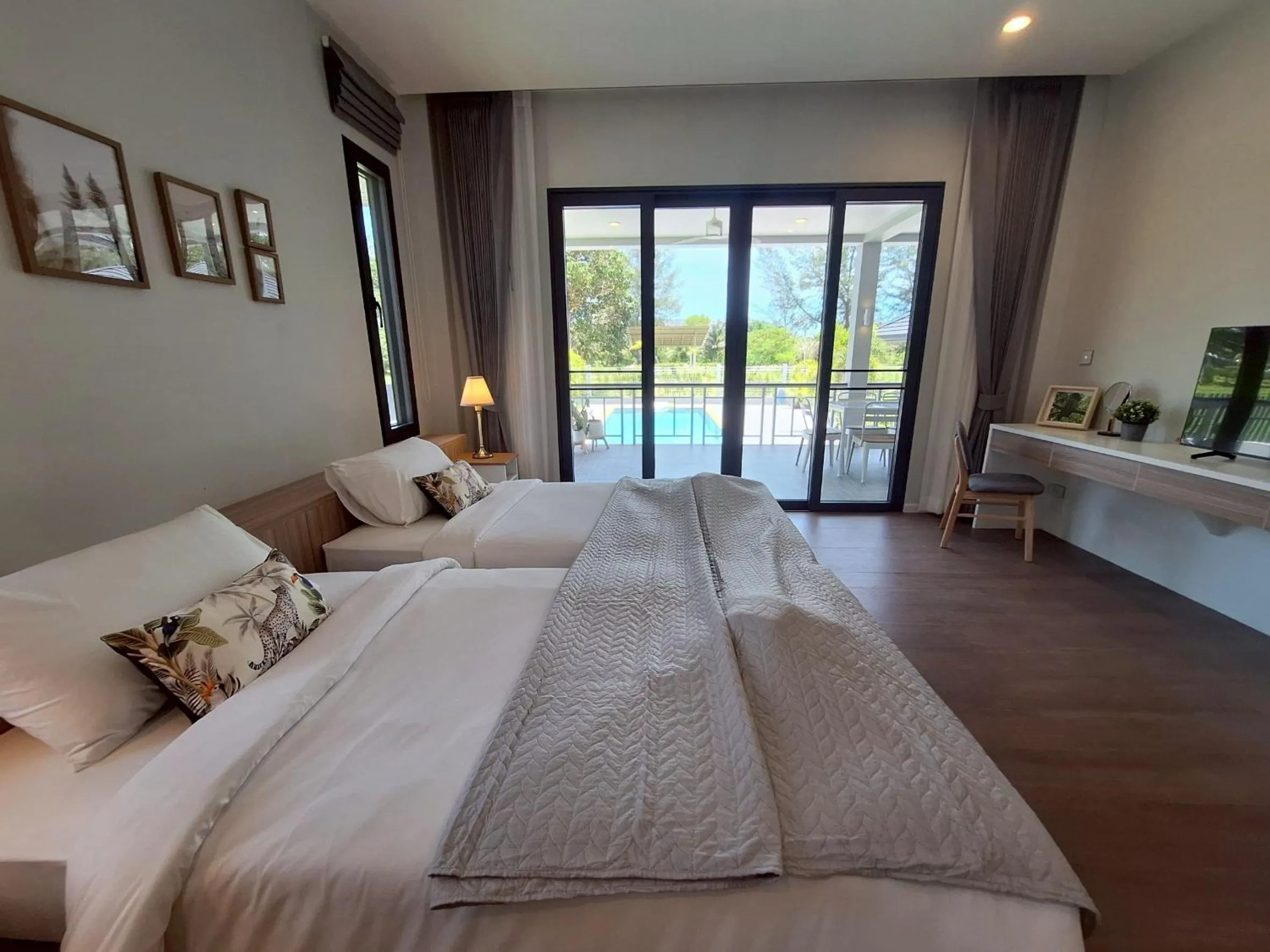 Bedroom, Bed in ThaiLife Wellness & Meditation Resort- SHA Plus