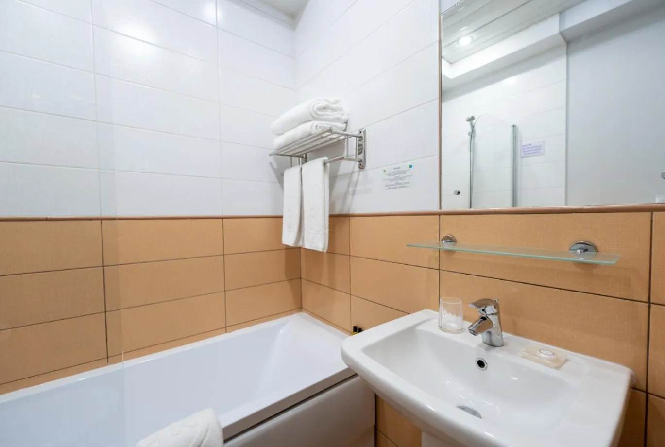 Hotel Kazzhol Almaty