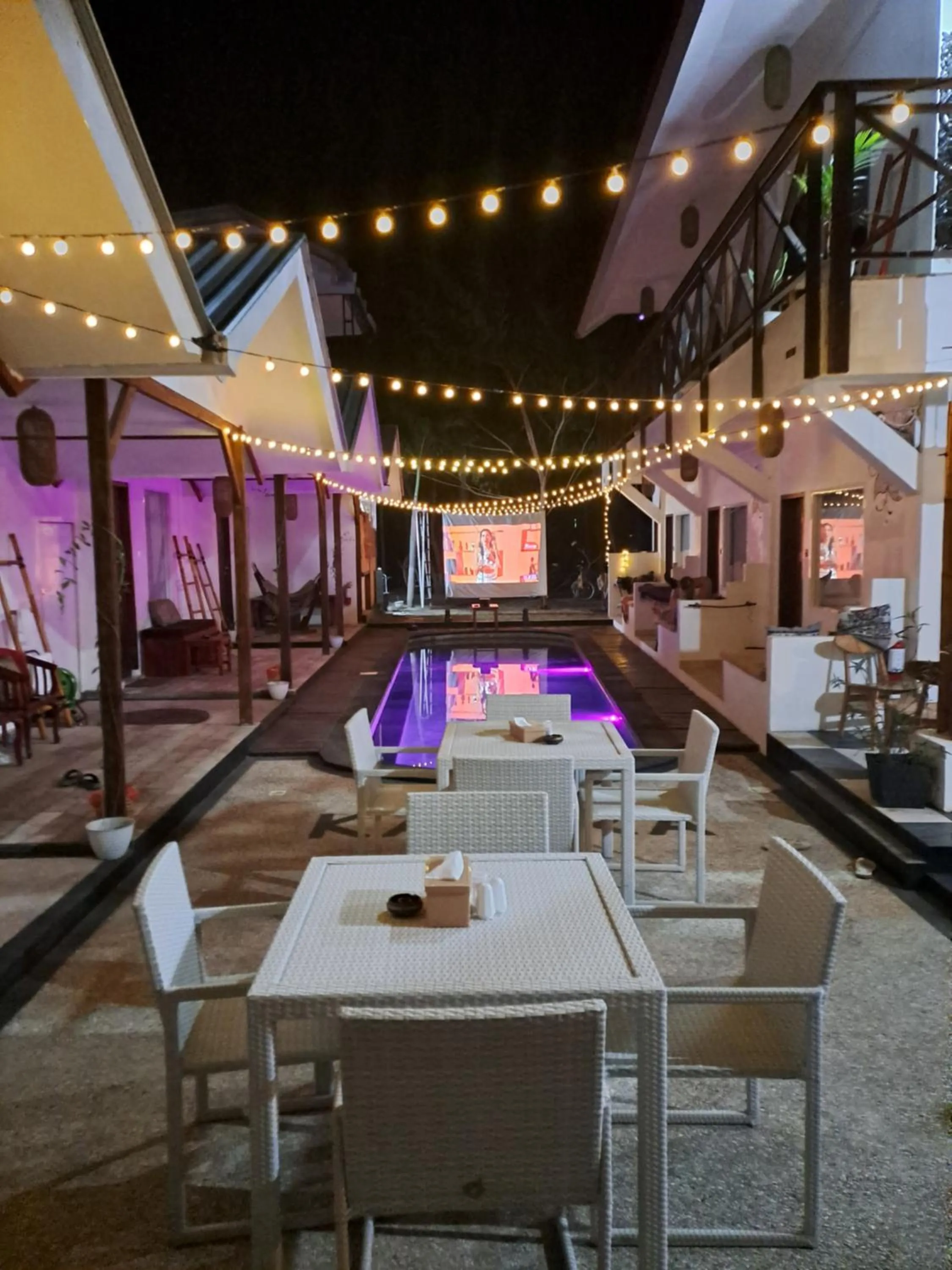 Night in Katara Gili, Boutique Rooms and Bungalows