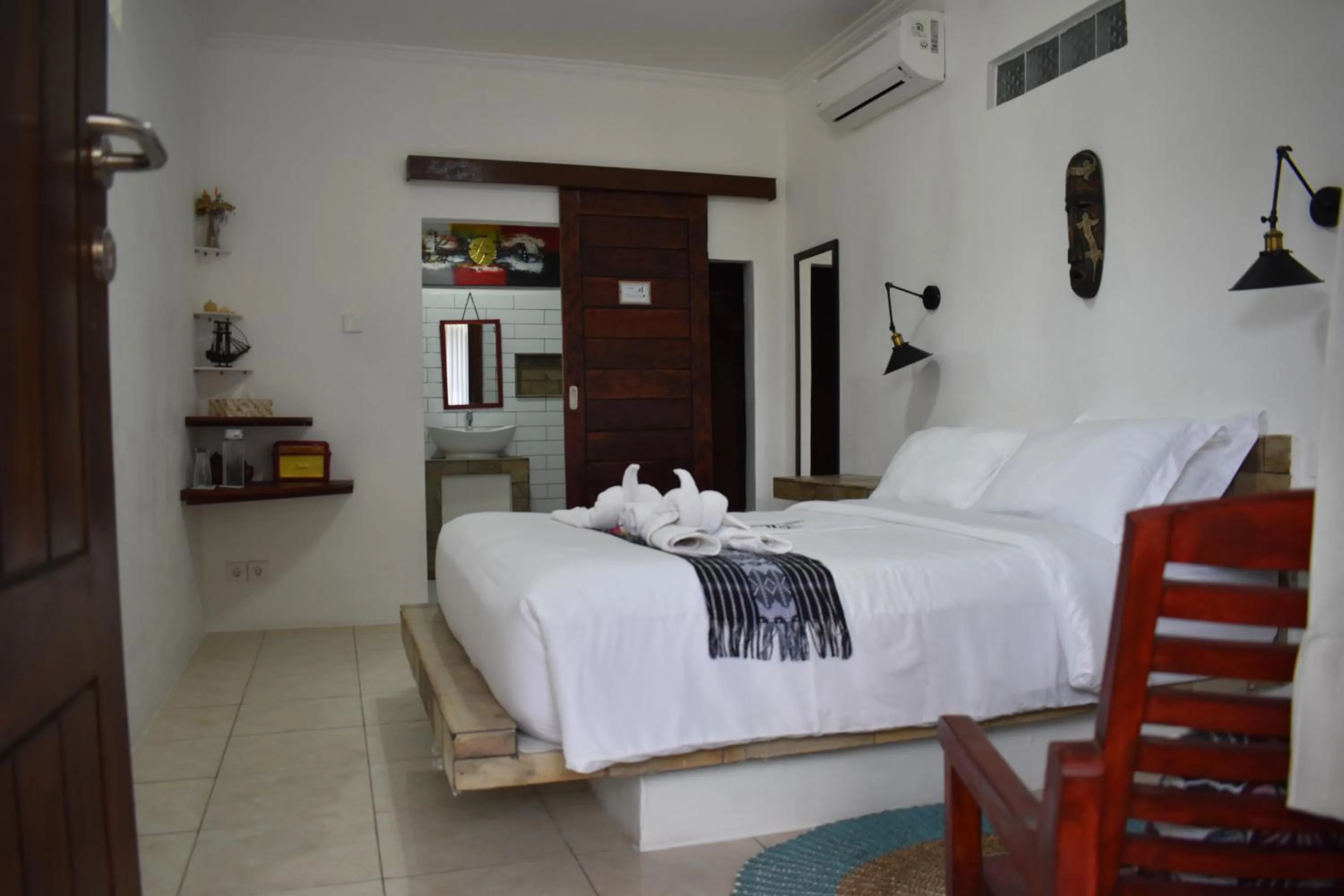 Bed in Katara Gili, Boutique Rooms and Bungalows