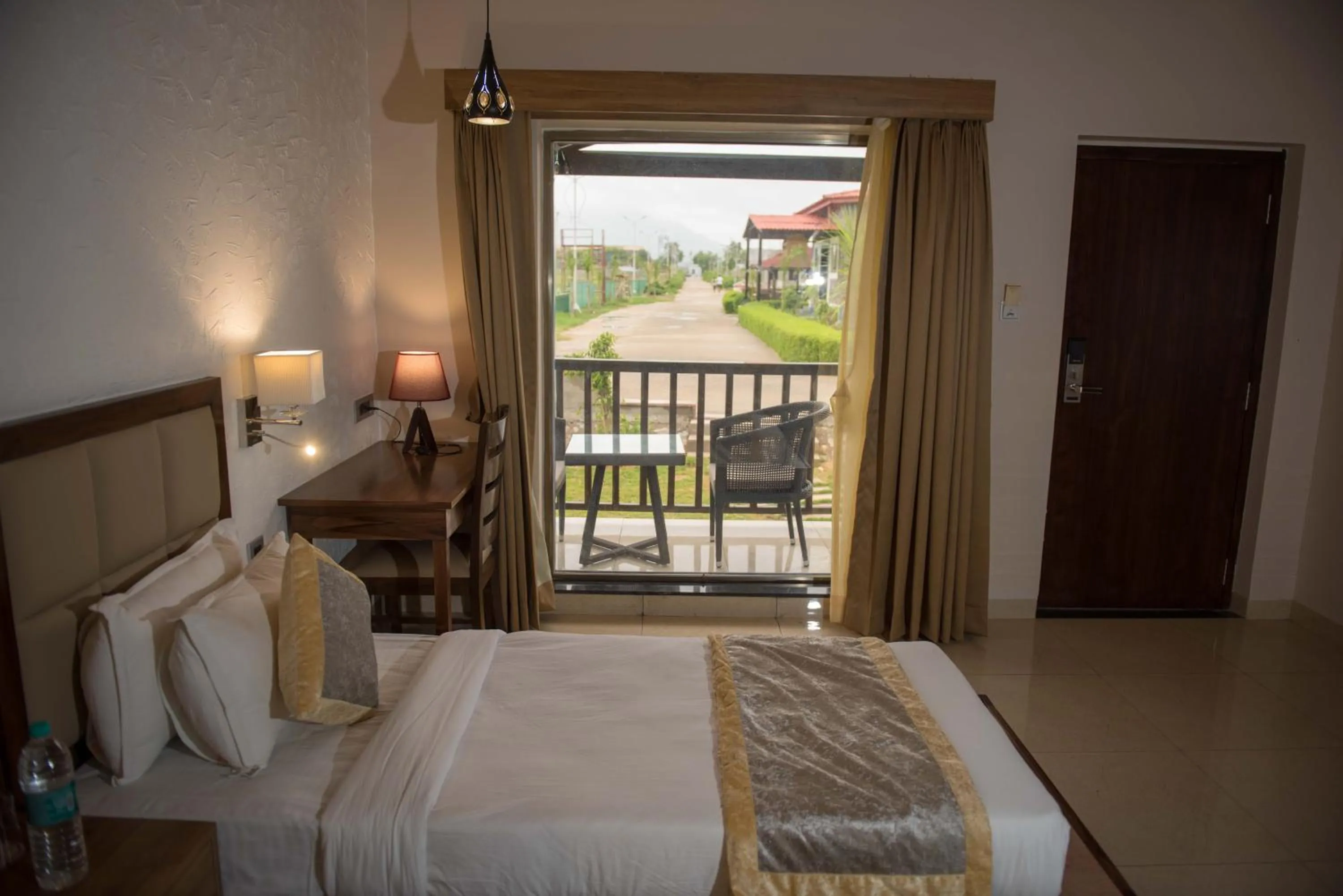 Balcony/Terrace, Bed in Sun Hotel and Resort, Mount Abu