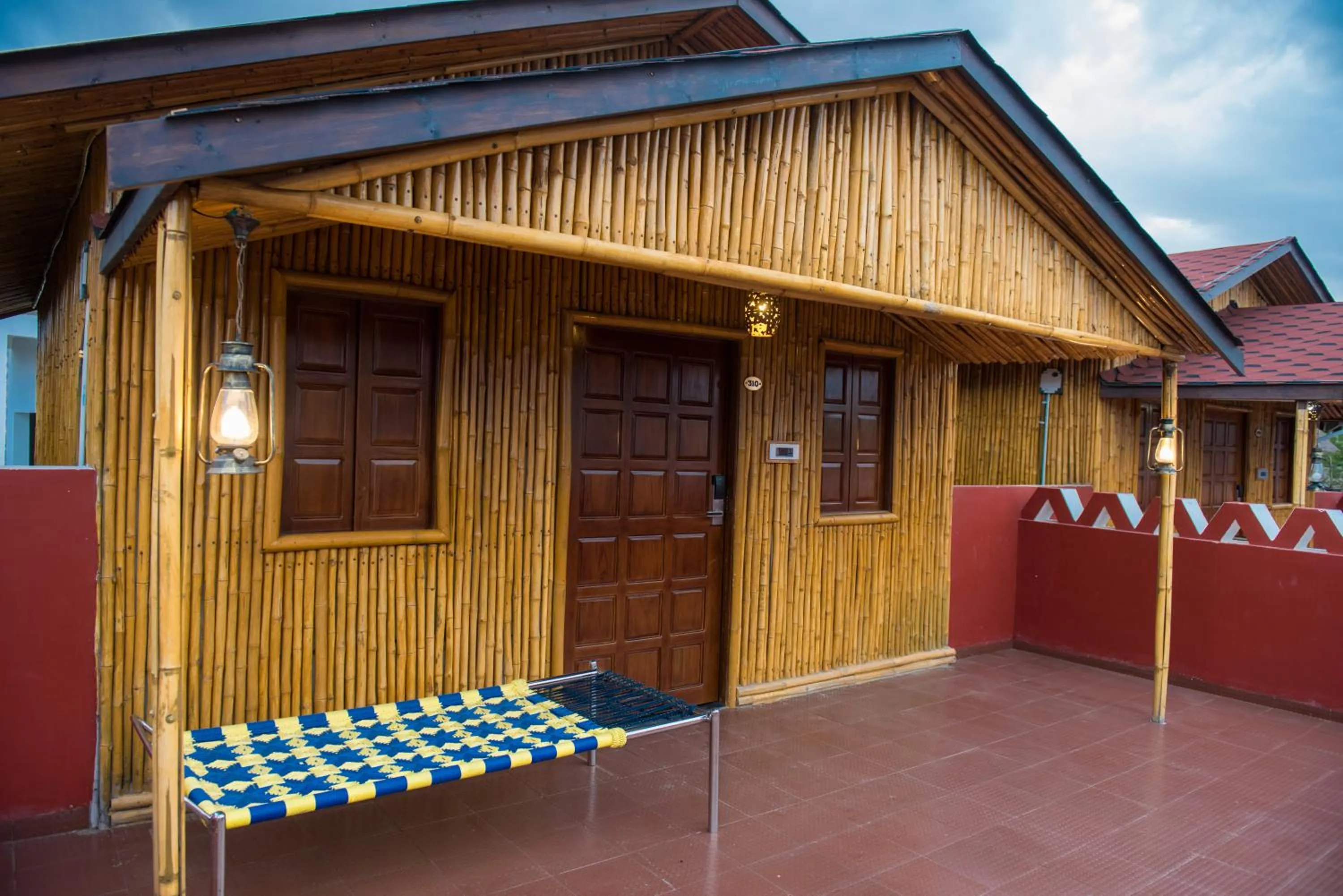Facade/entrance in Sun Hotel and Resort, Mount Abu