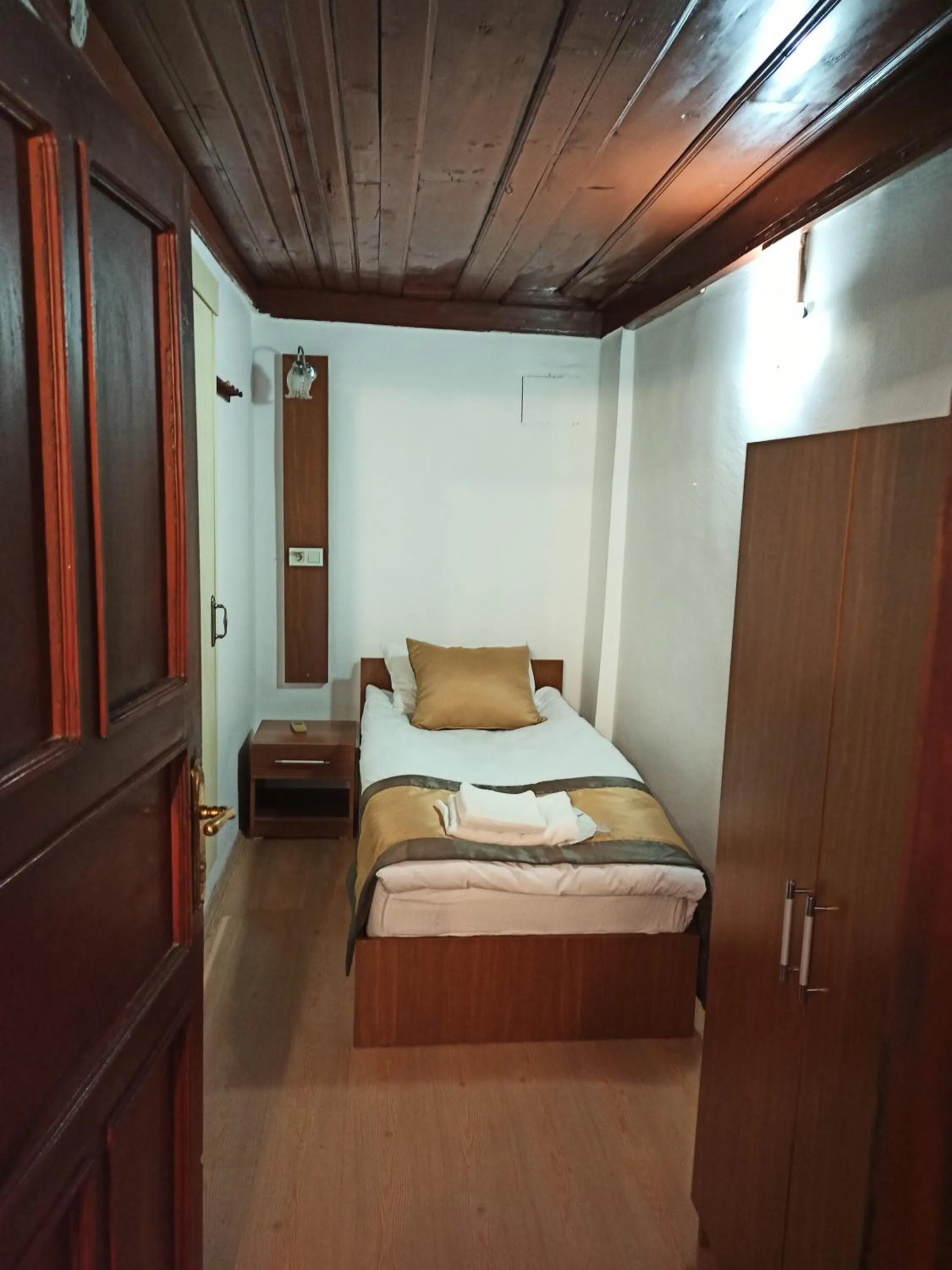 Photo of the whole room, Bed in Konak Hotel Kaleiçi