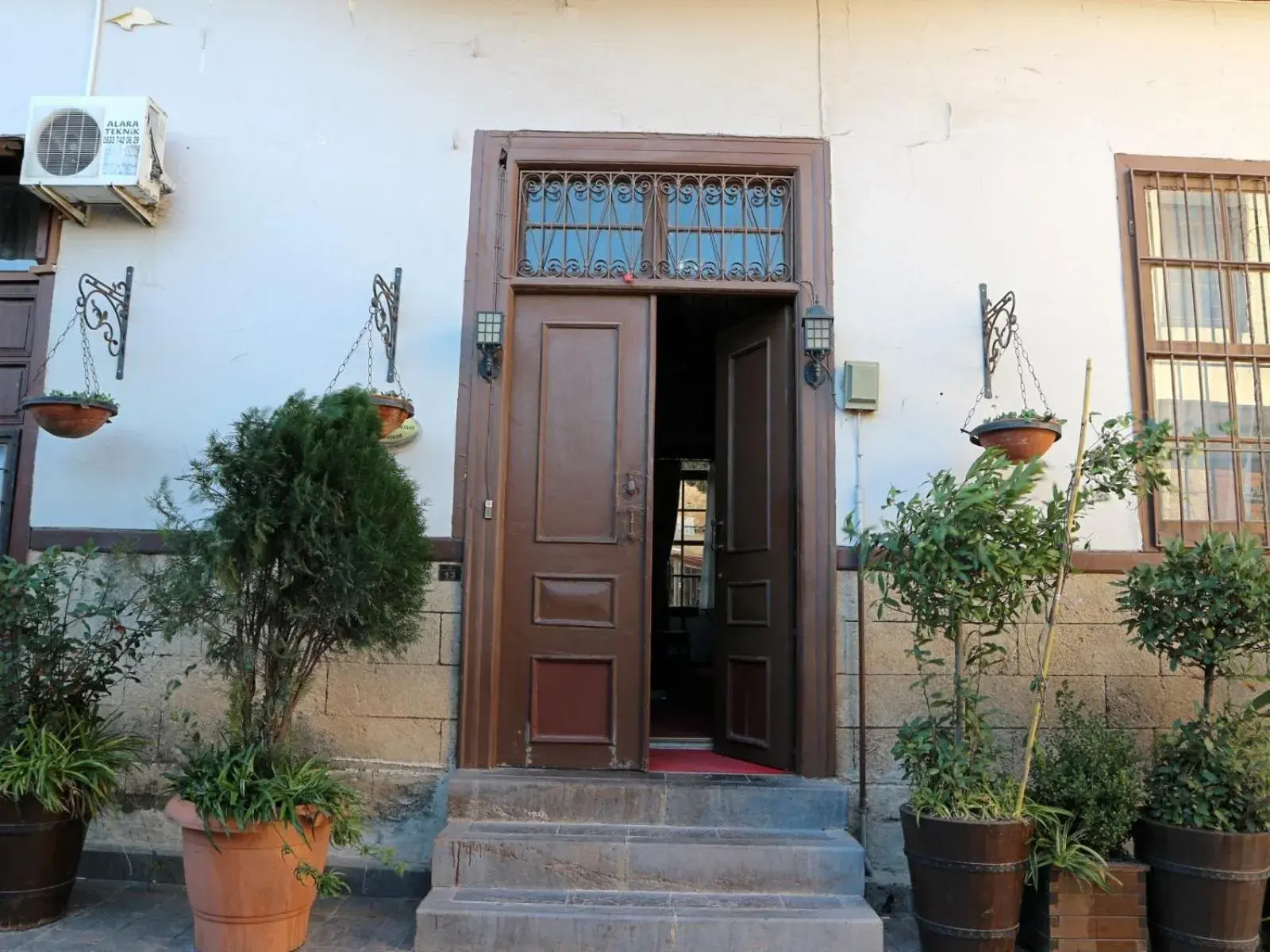 Facade/entrance in Konak Hotel Kaleiçi Facade/entrance in Konak Hotel Kaleiçi