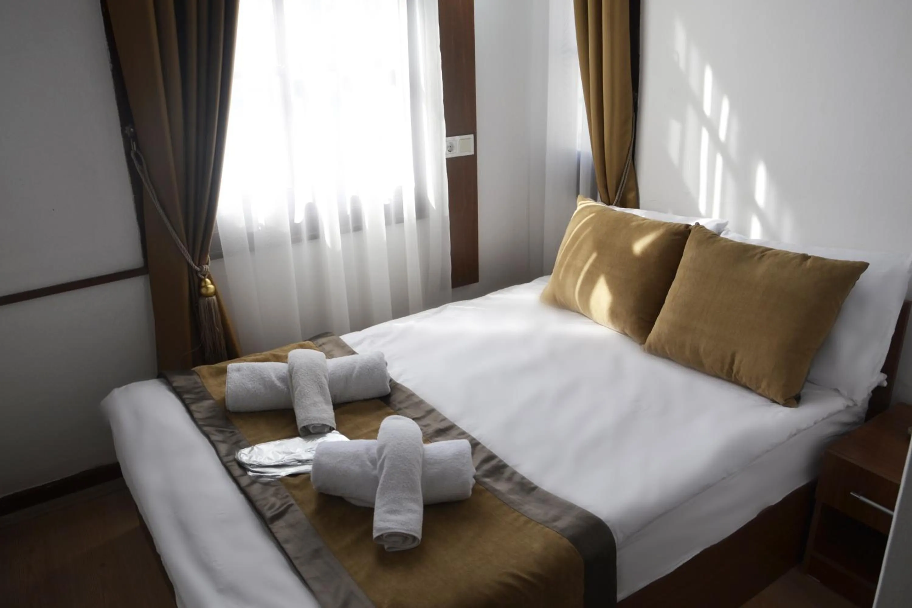 Photo of the whole room, Bed in Konak Hotel Kaleiçi
