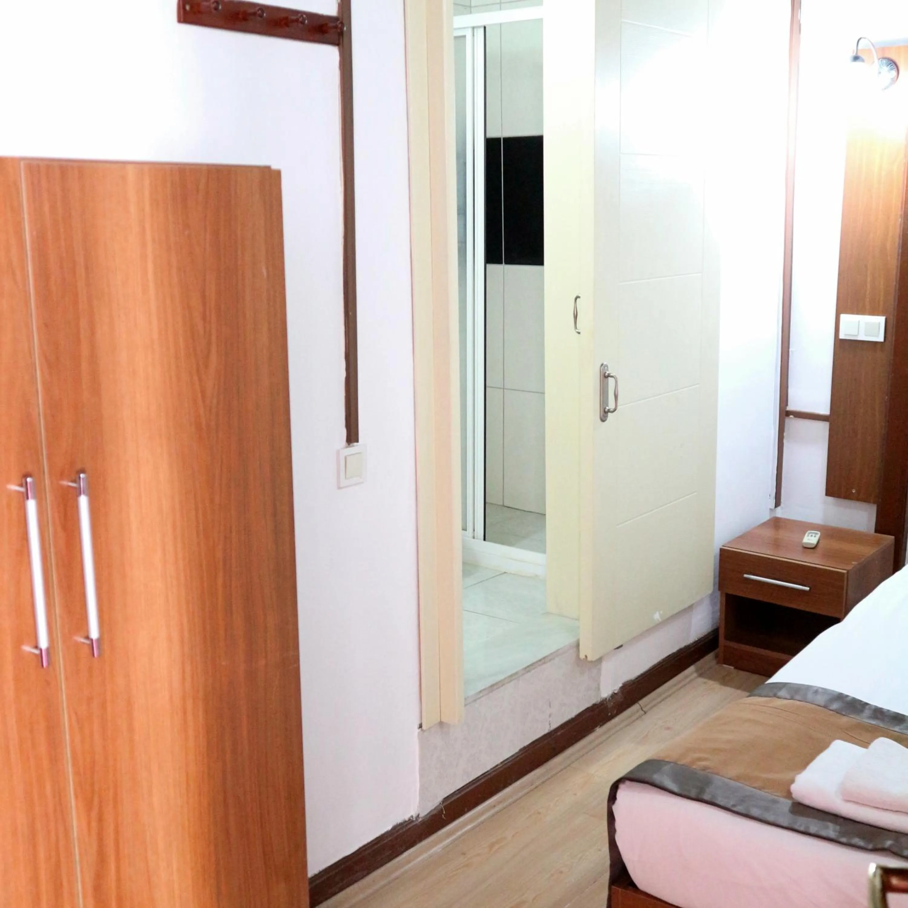 Photo of the whole room, Bed in Konak Hotel Kaleiçi