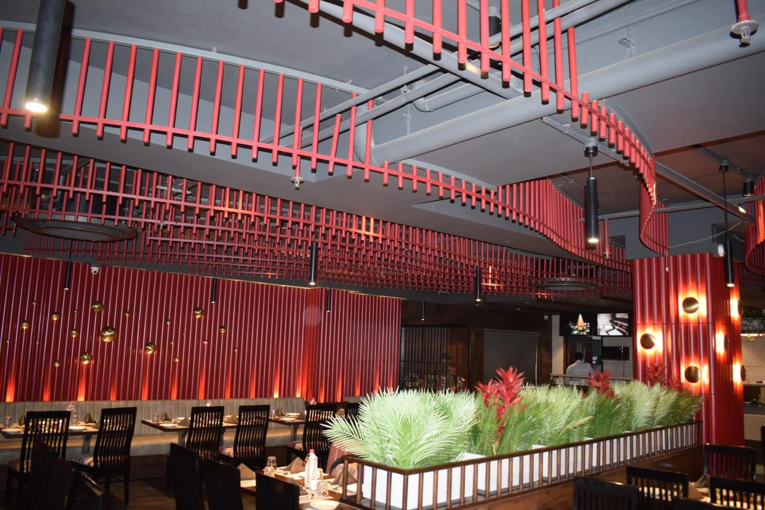 Restaurant/places to eat in Hotel Virgo Sumeru