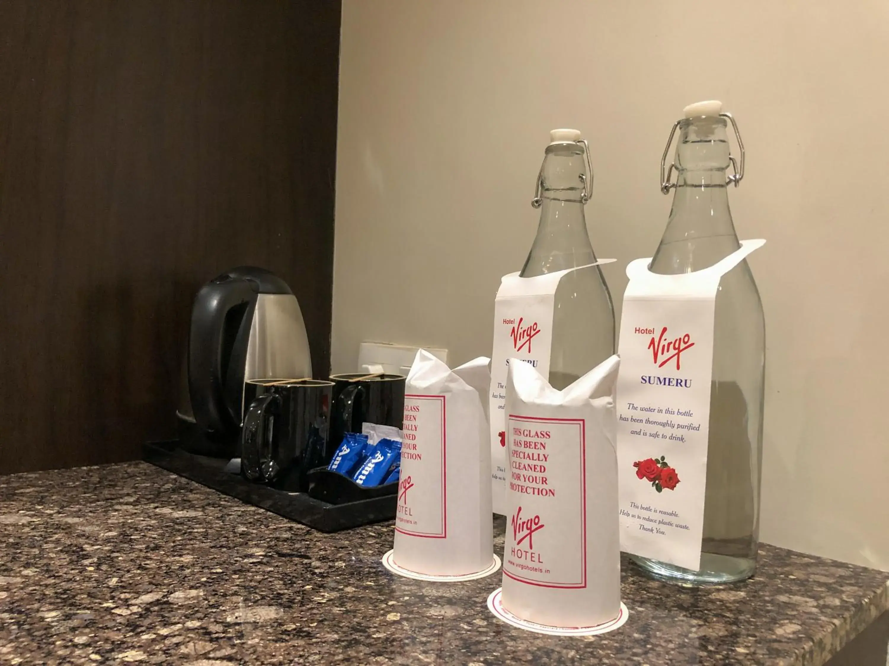 Deluxe Double Room - single occupancy in Hotel Virgo Sumeru Deluxe Double Room - single occupancy in Hotel Virgo Sumeru