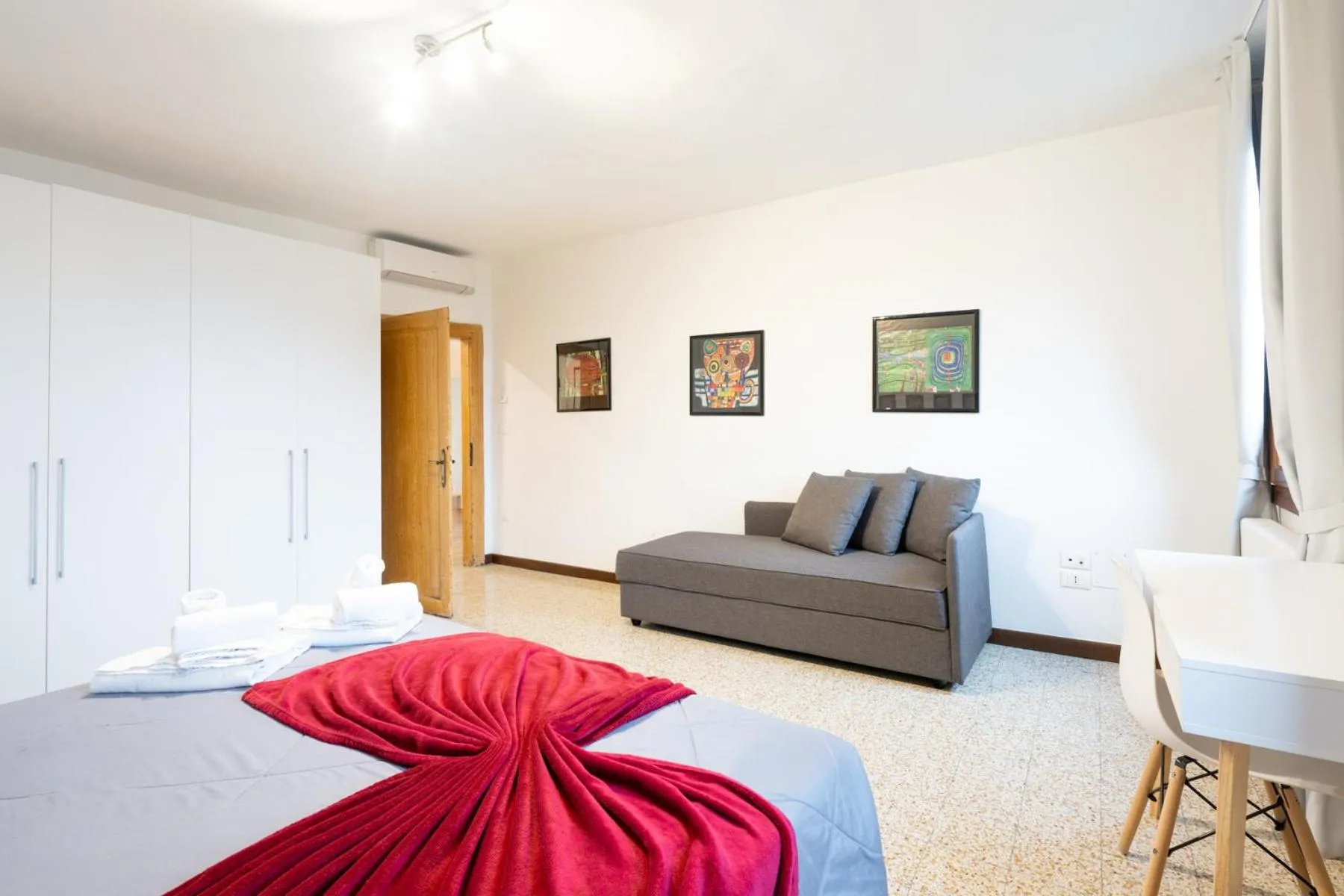 Bed in Rimon Residence