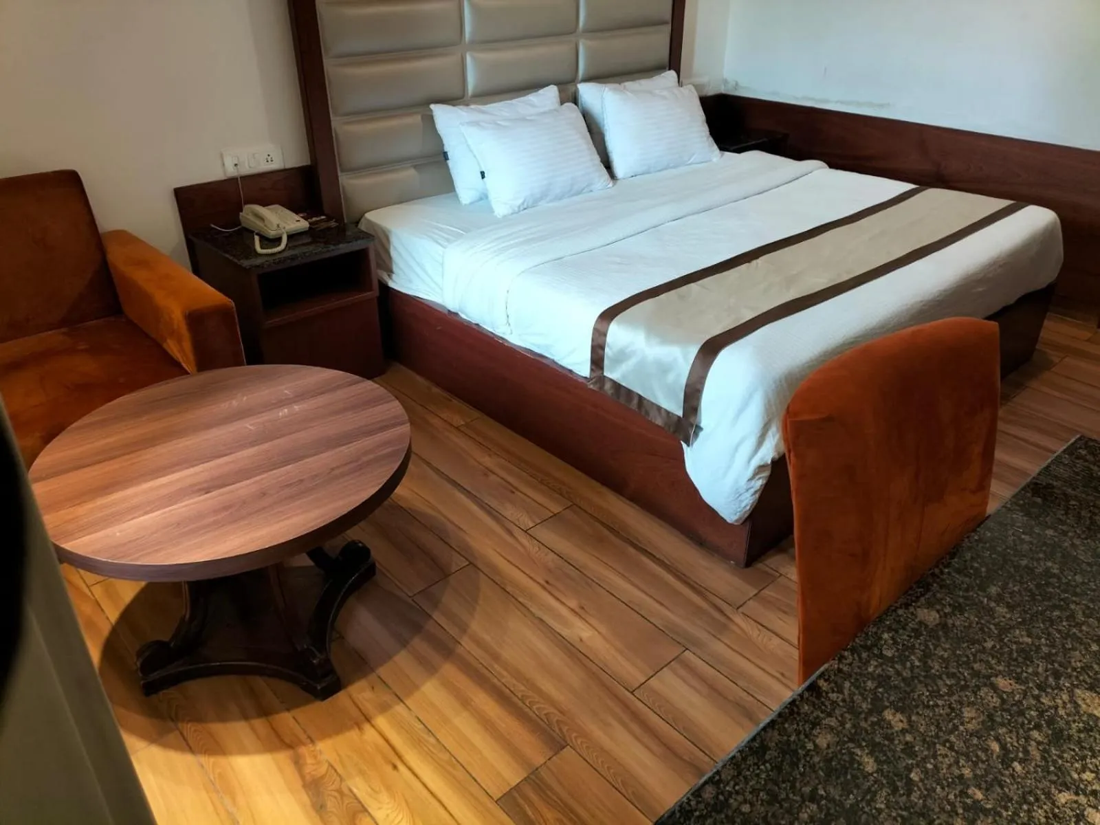 Bedroom, Bed in Hotel Ambica Katra