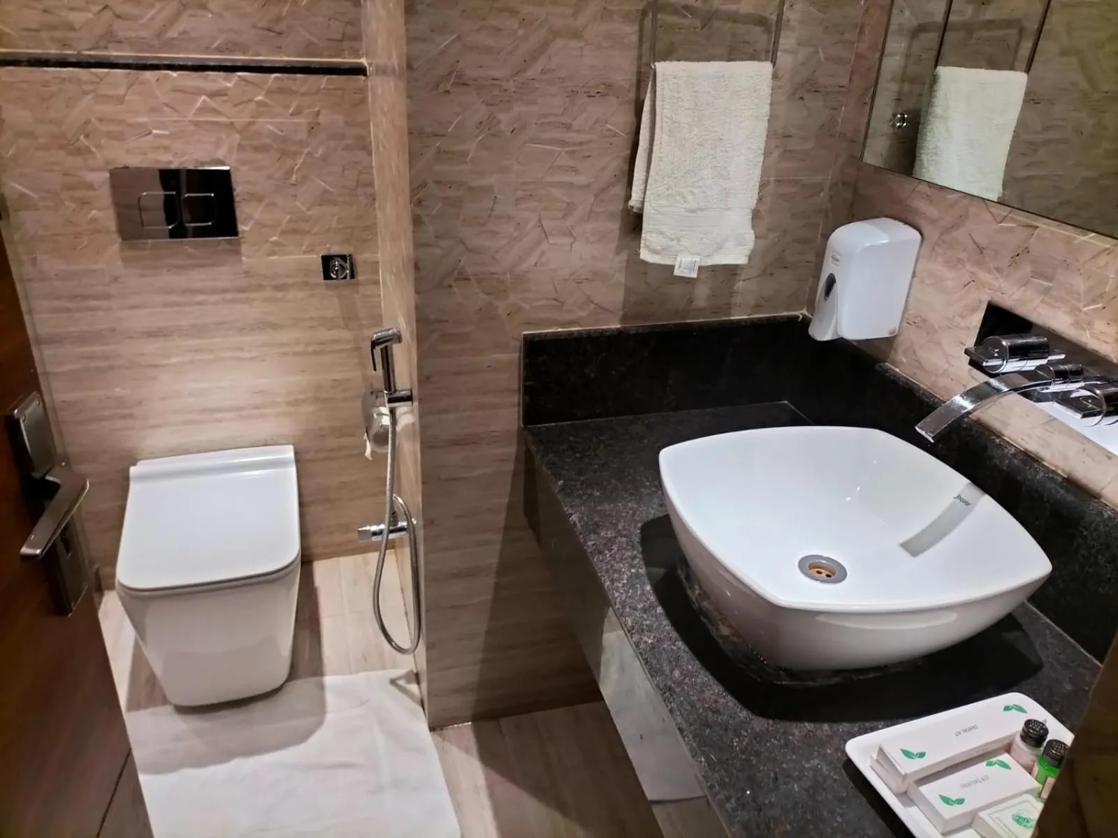Bathroom in Hotel Ambica Katra
