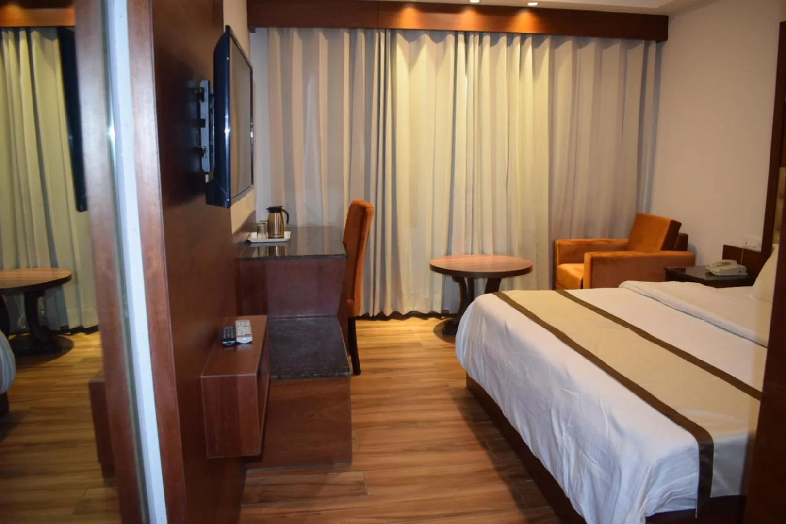 Bedroom, Bed in Hotel Ambica Katra