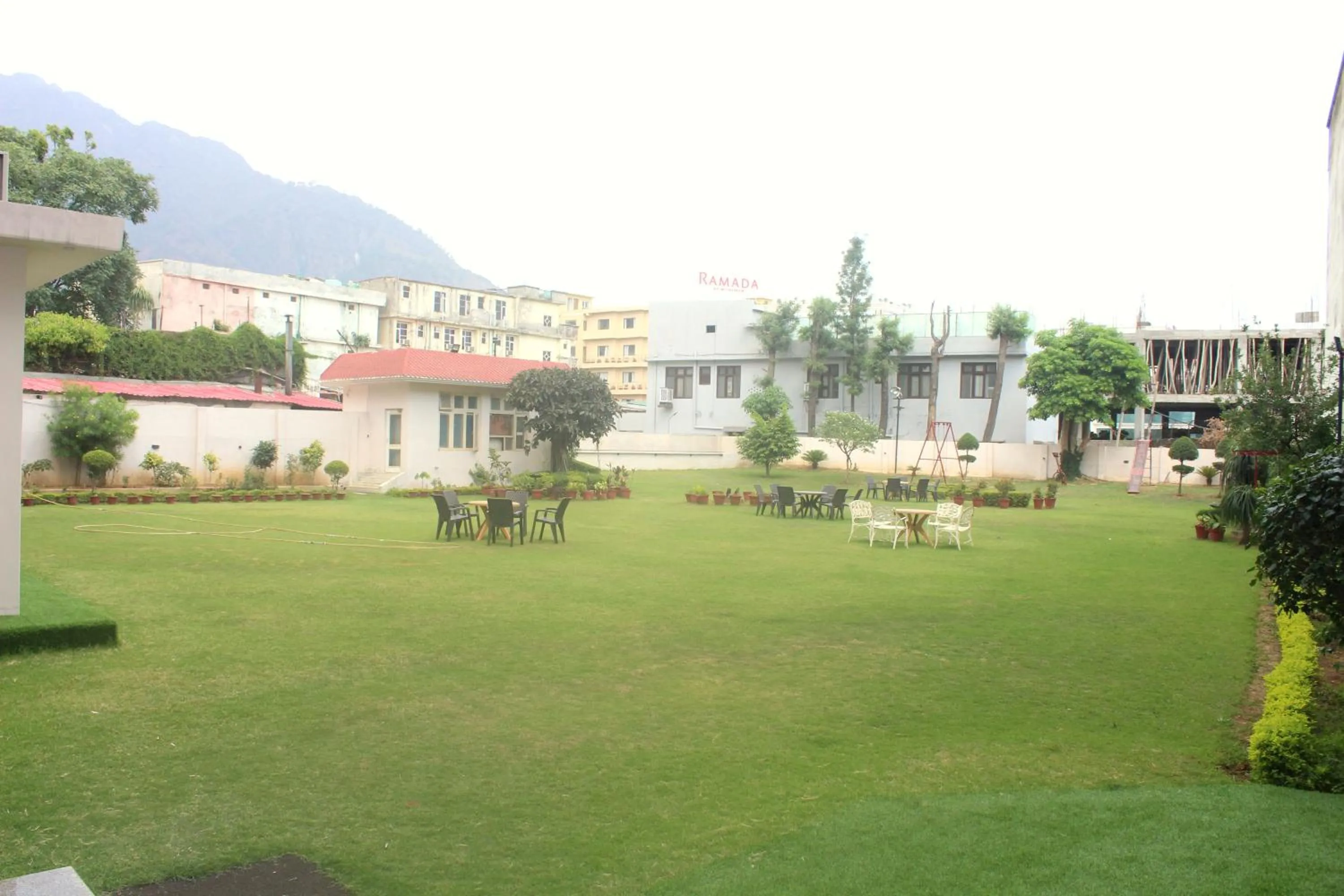 Garden view in Hotel Ambica Katra