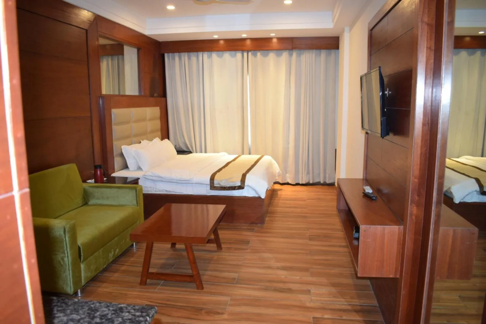 Bedroom, Bed in Hotel Ambica Katra