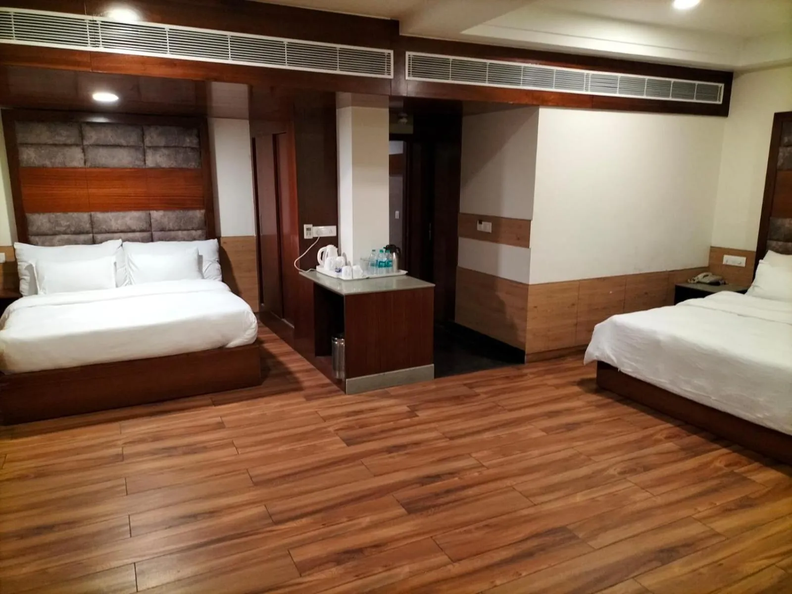 Bedroom, Bed in Hotel Ambica Katra