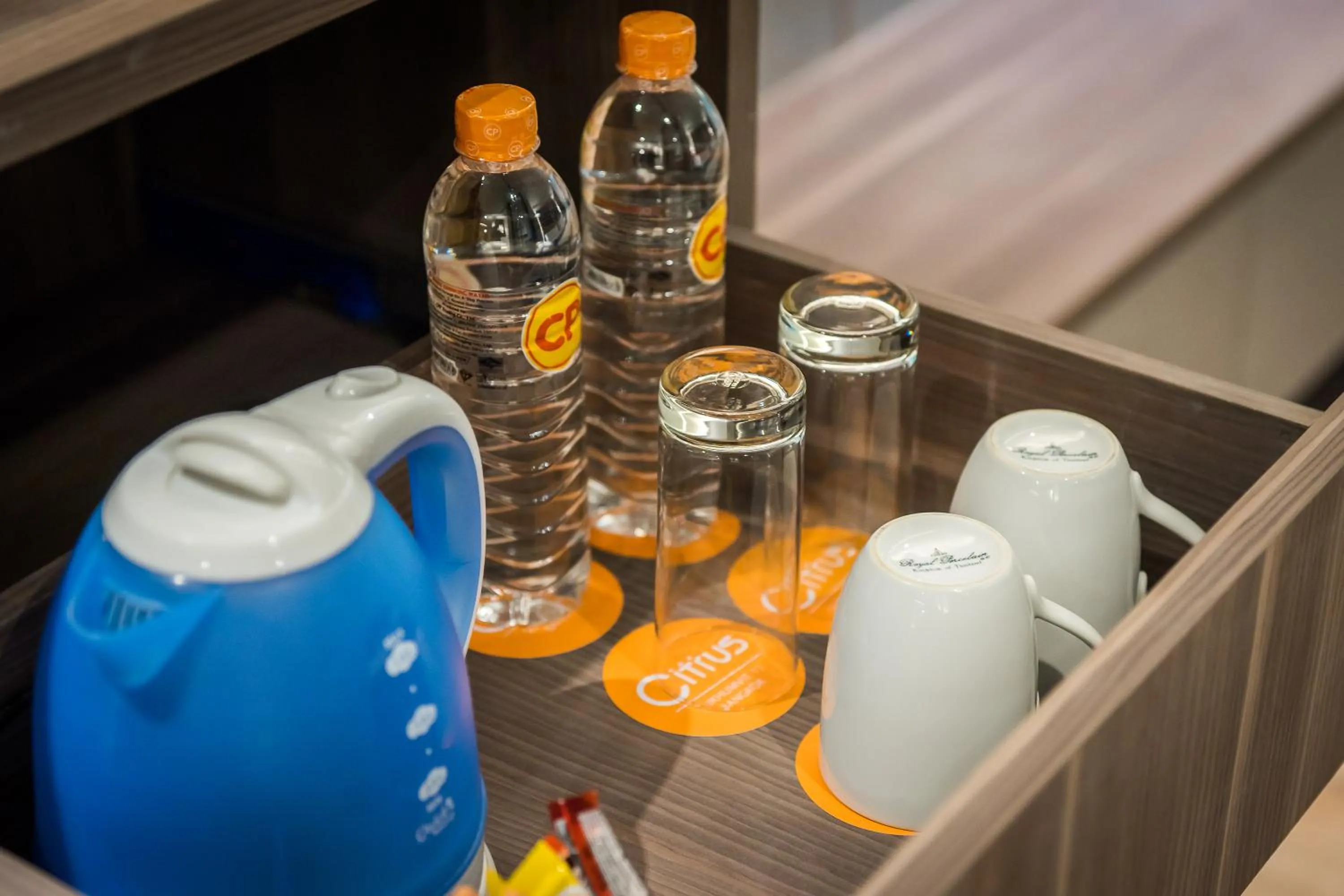 Coffee/tea facilities in Citrus Suites Sukhumvit 6 by Compass Hospitality