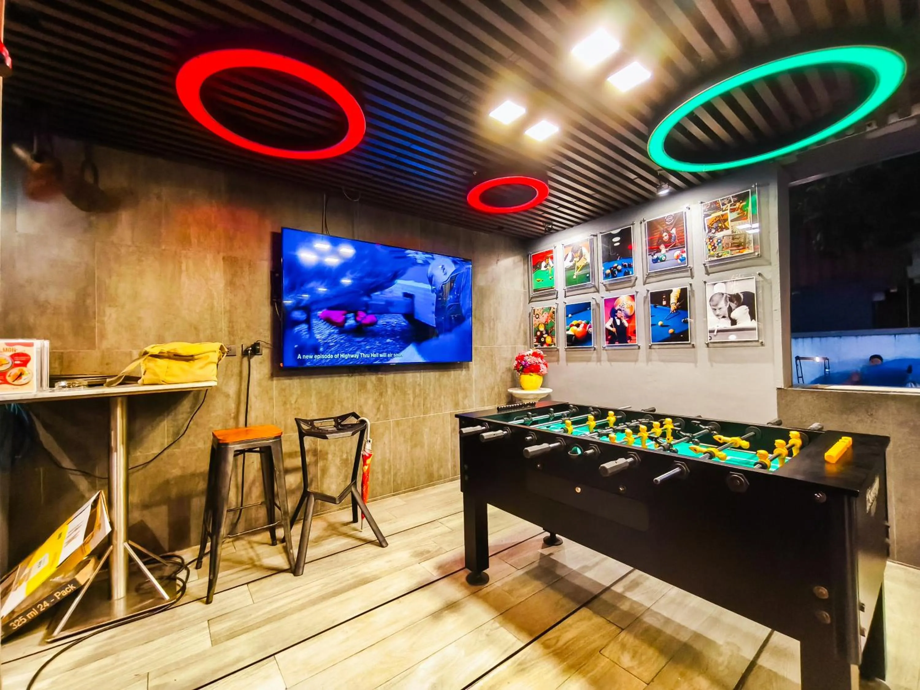 Evening entertainment in Citrus Suites Sukhumvit 6 by Compass Hospitality