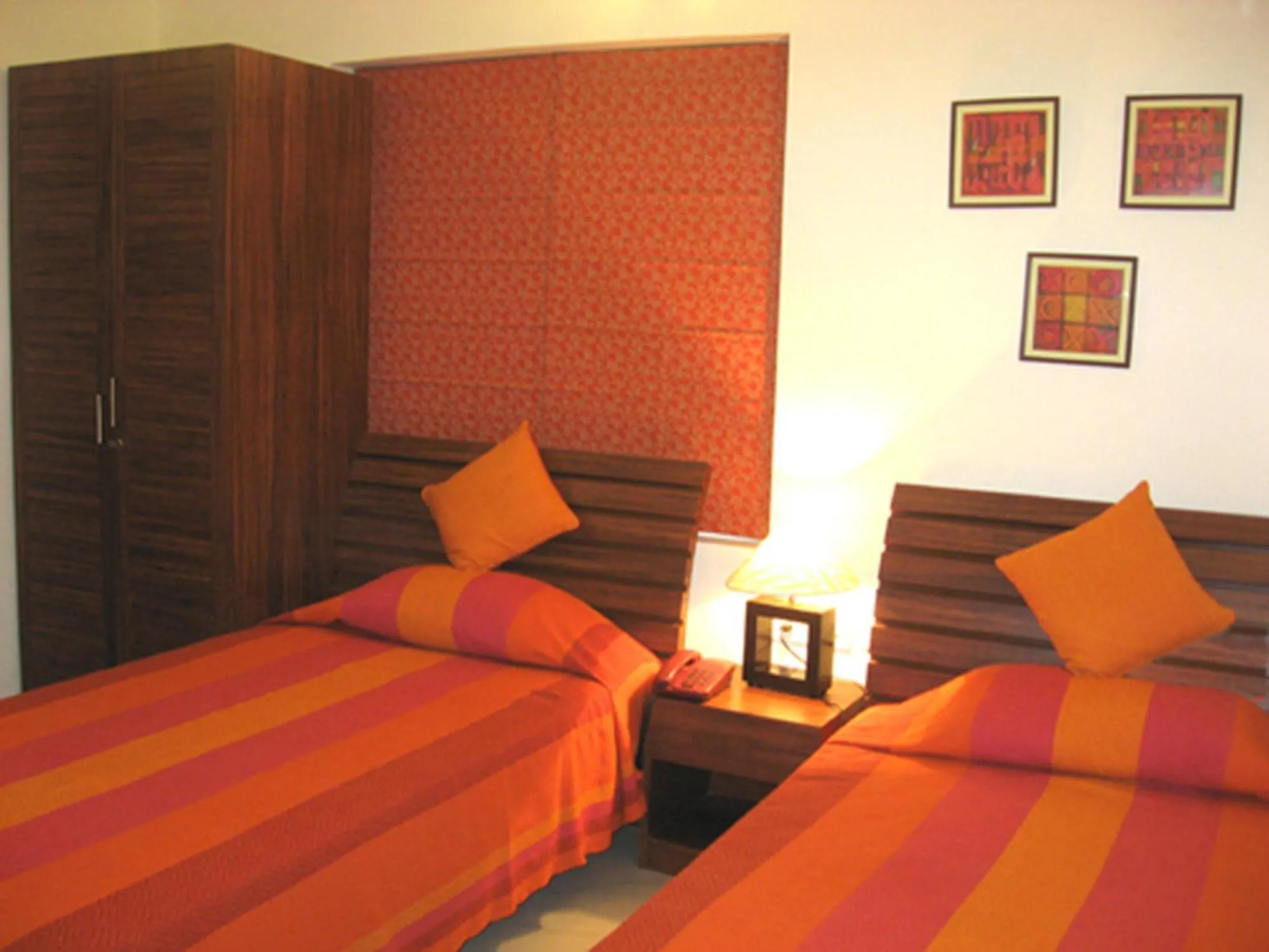 Bedroom, Bed in Red Arrow Residency