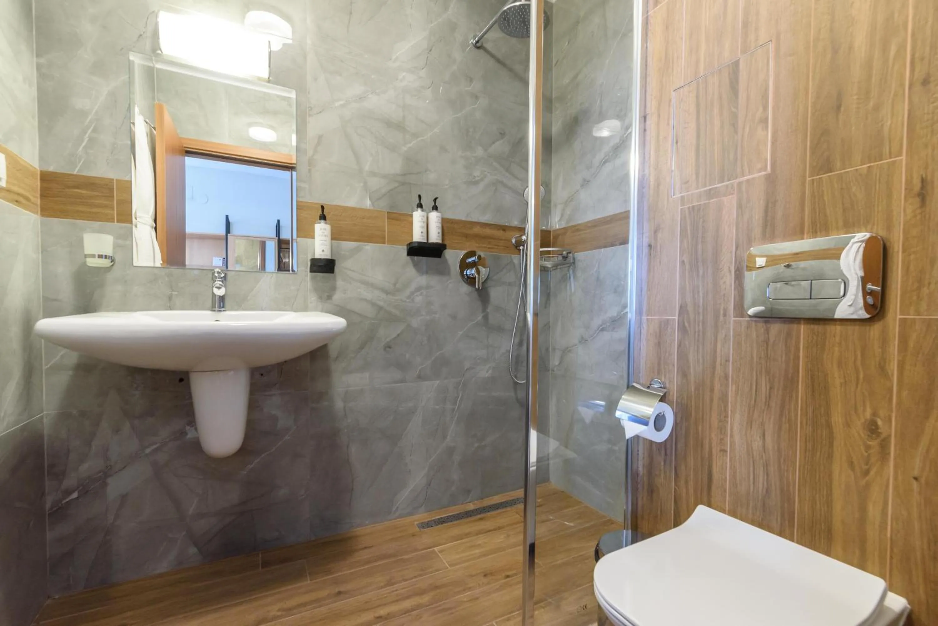 Shower in St George Ski & Holiday - Half Board & All Inclusive