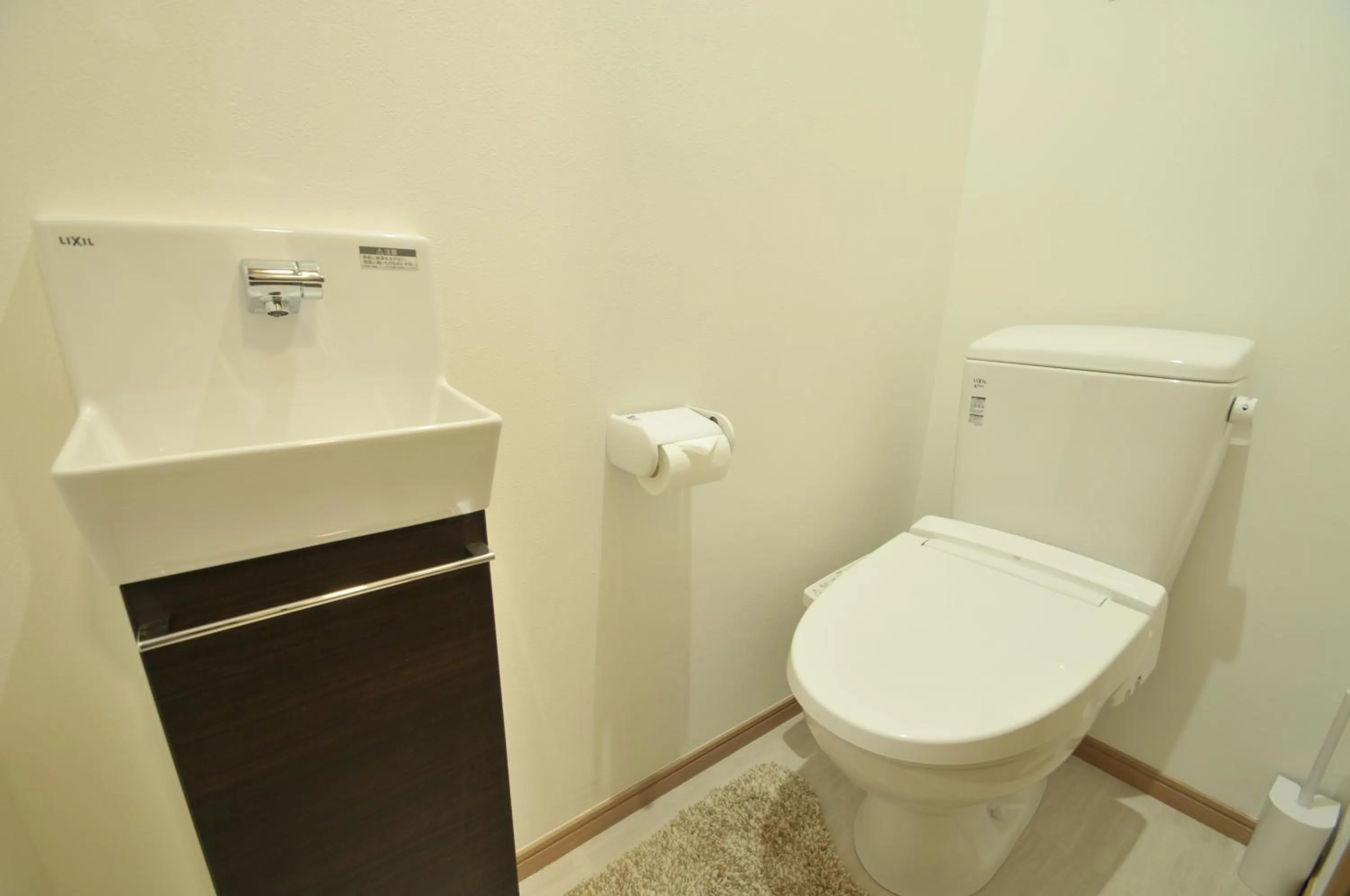 Toilet in Stay SAKURA Tokyo Asakusa Townhouse