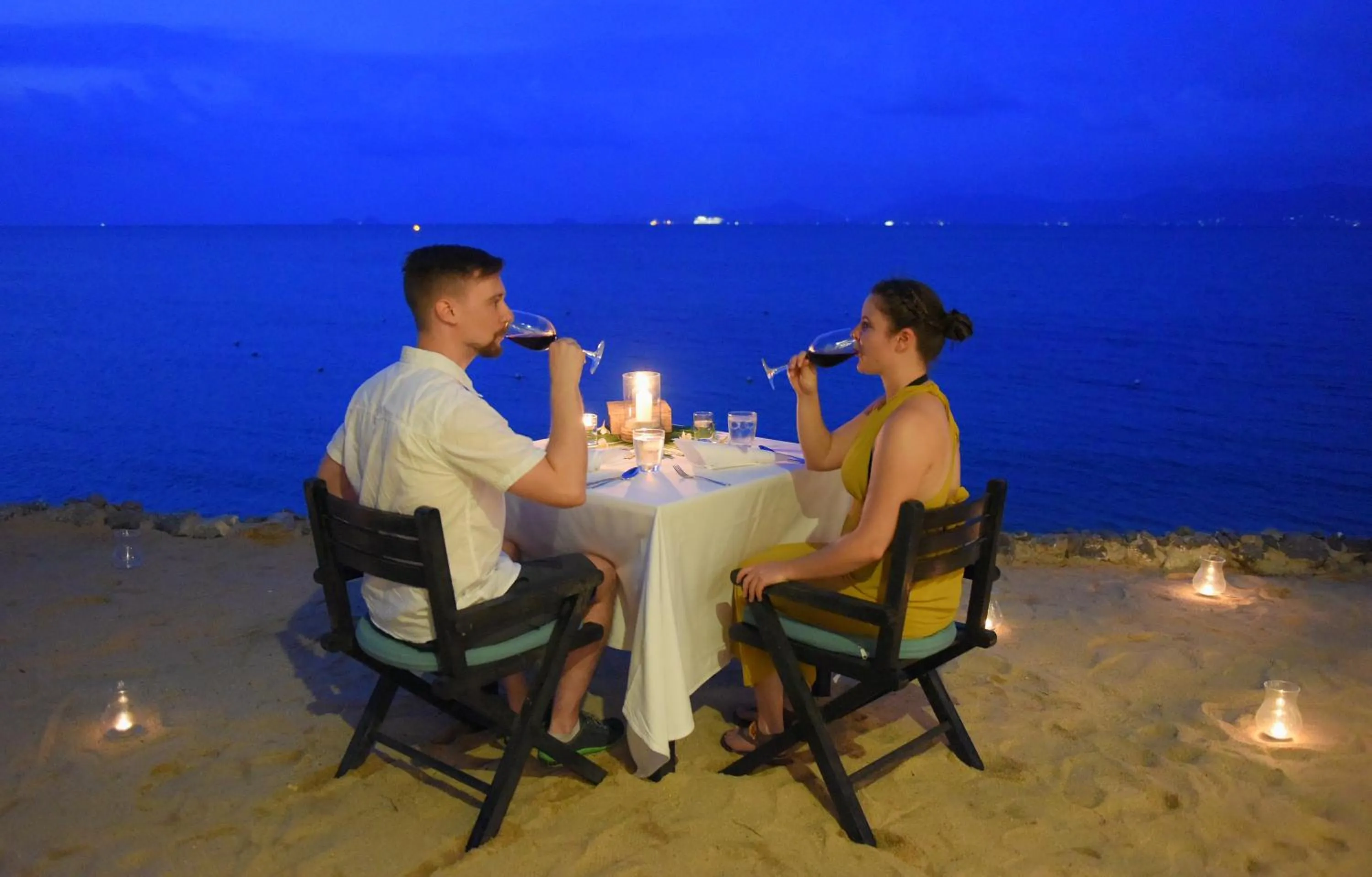 Restaurant/places to eat in Paradise Beach Resort, Koh Samui - SHA Extra Plus