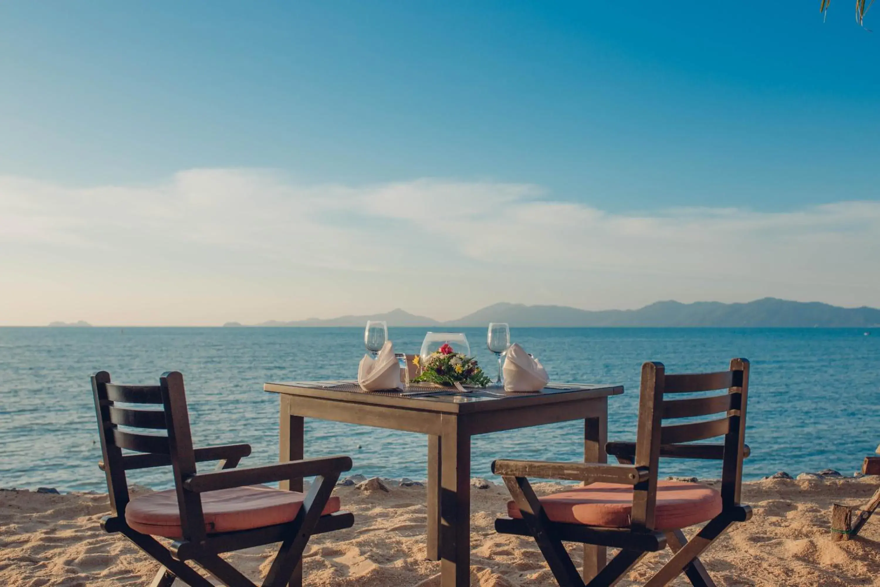 Restaurant/places to eat in Paradise Beach Resort, Koh Samui - SHA Extra Plus Restaurant/places to eat in Paradise Beach Resort, Koh Samui - SHA Extra Plus